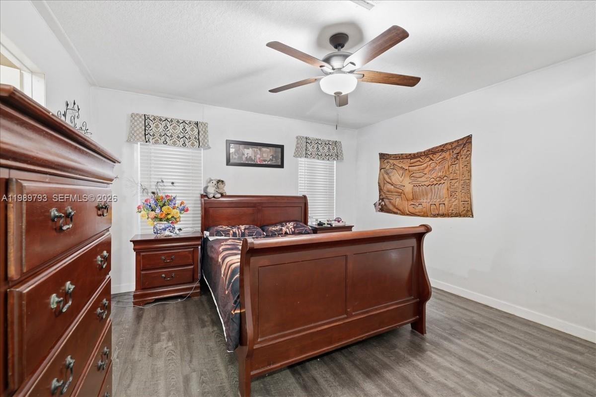 415 S Kennel Street Property Photo 10