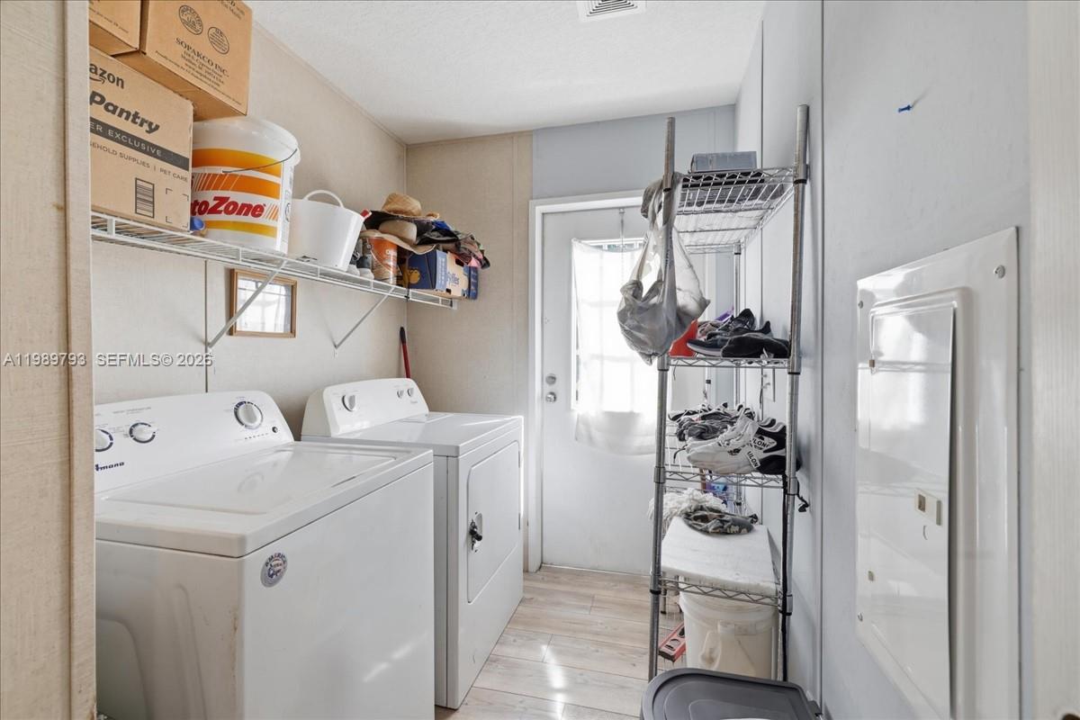 415 S Kennel Street Property Photo 15