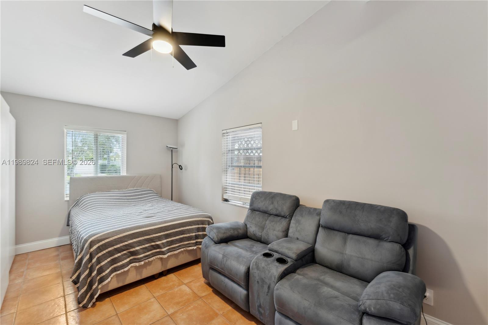 1111 Sw 5th Street Property Photo 11