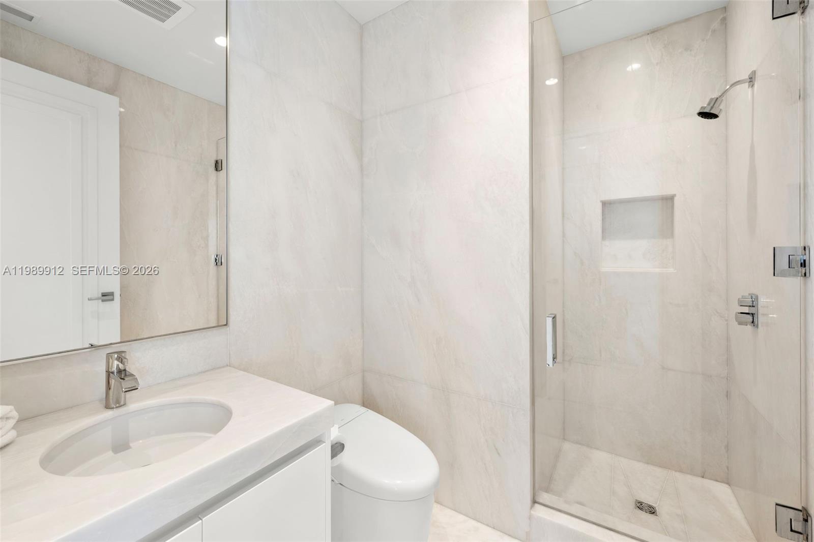 17901 Collins Avenue 4507 Property Photo 28