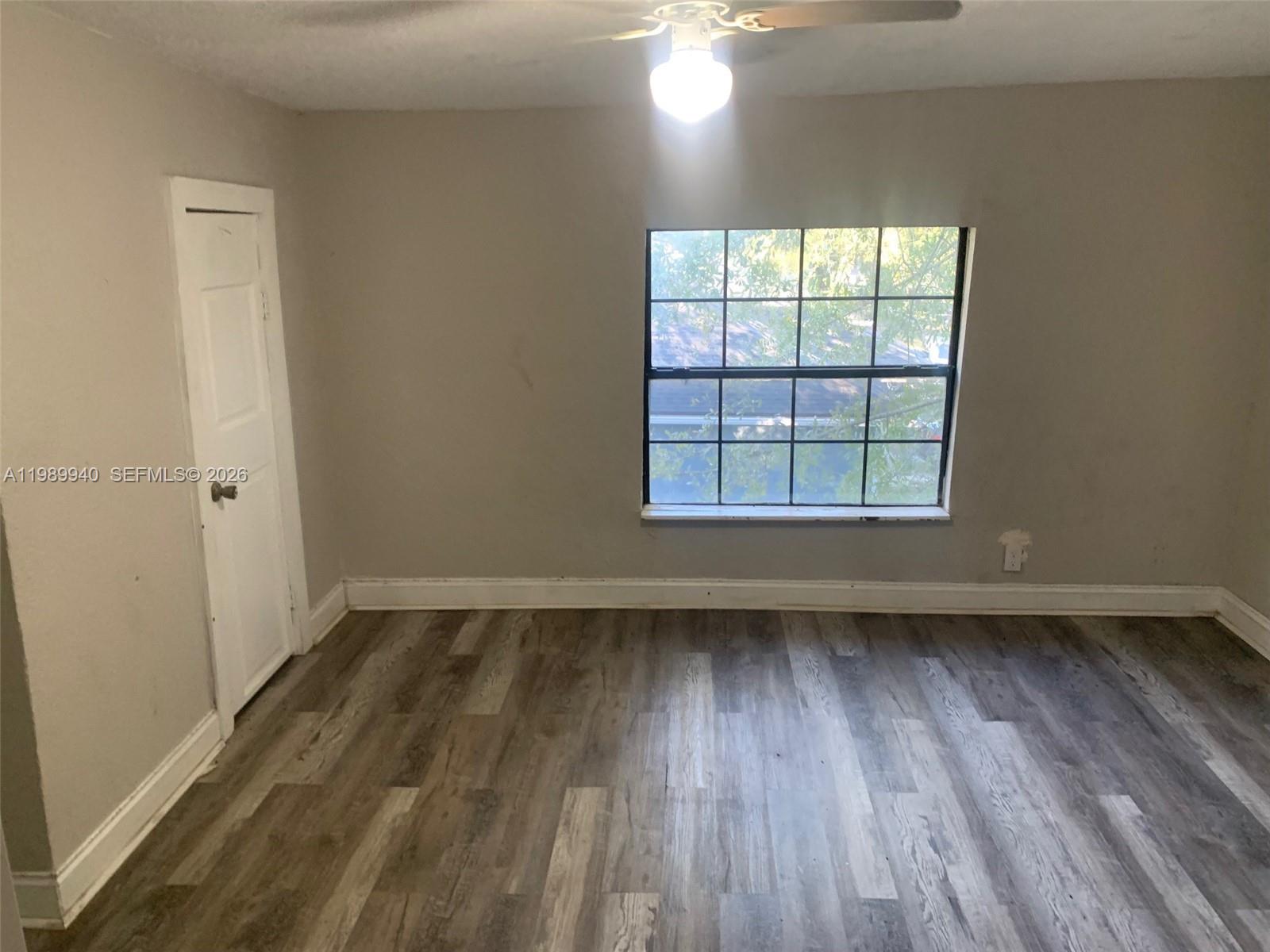 1129 Grothe Street Property Photo 16