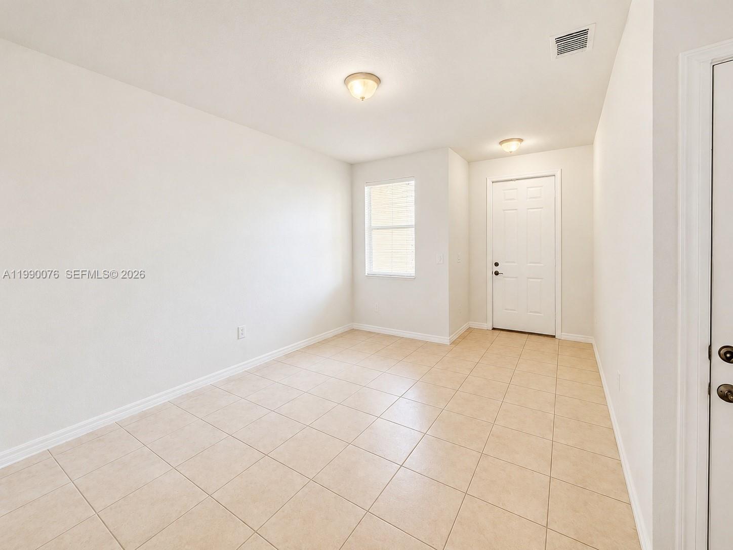 16649 Sw 80th Terrace Property Photo 2