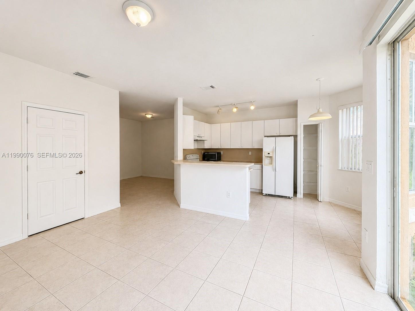 16649 Sw 80th Terrace Property Photo 6