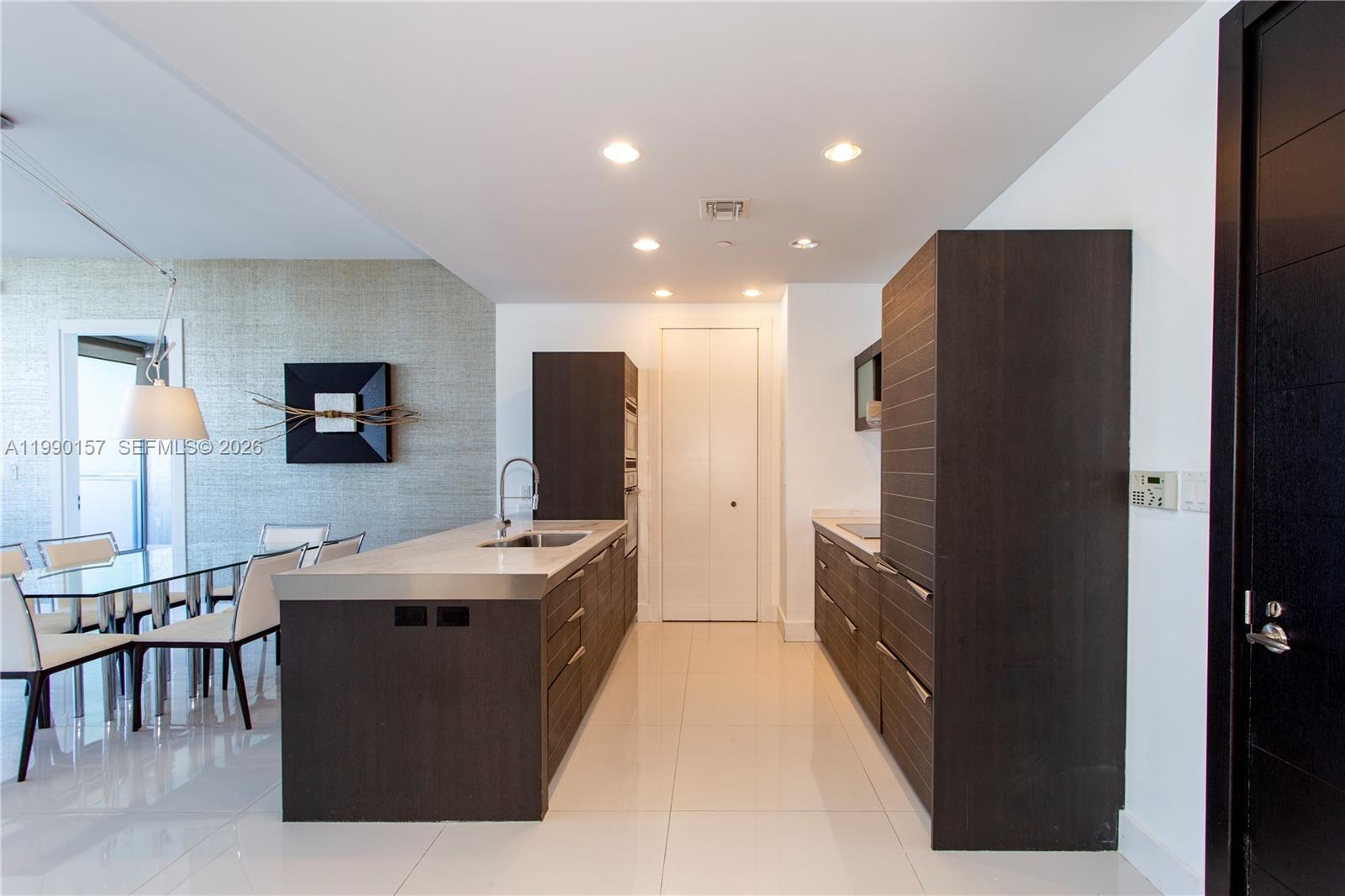 200 Biscayne Blvd Way 4512 Property Photo 5