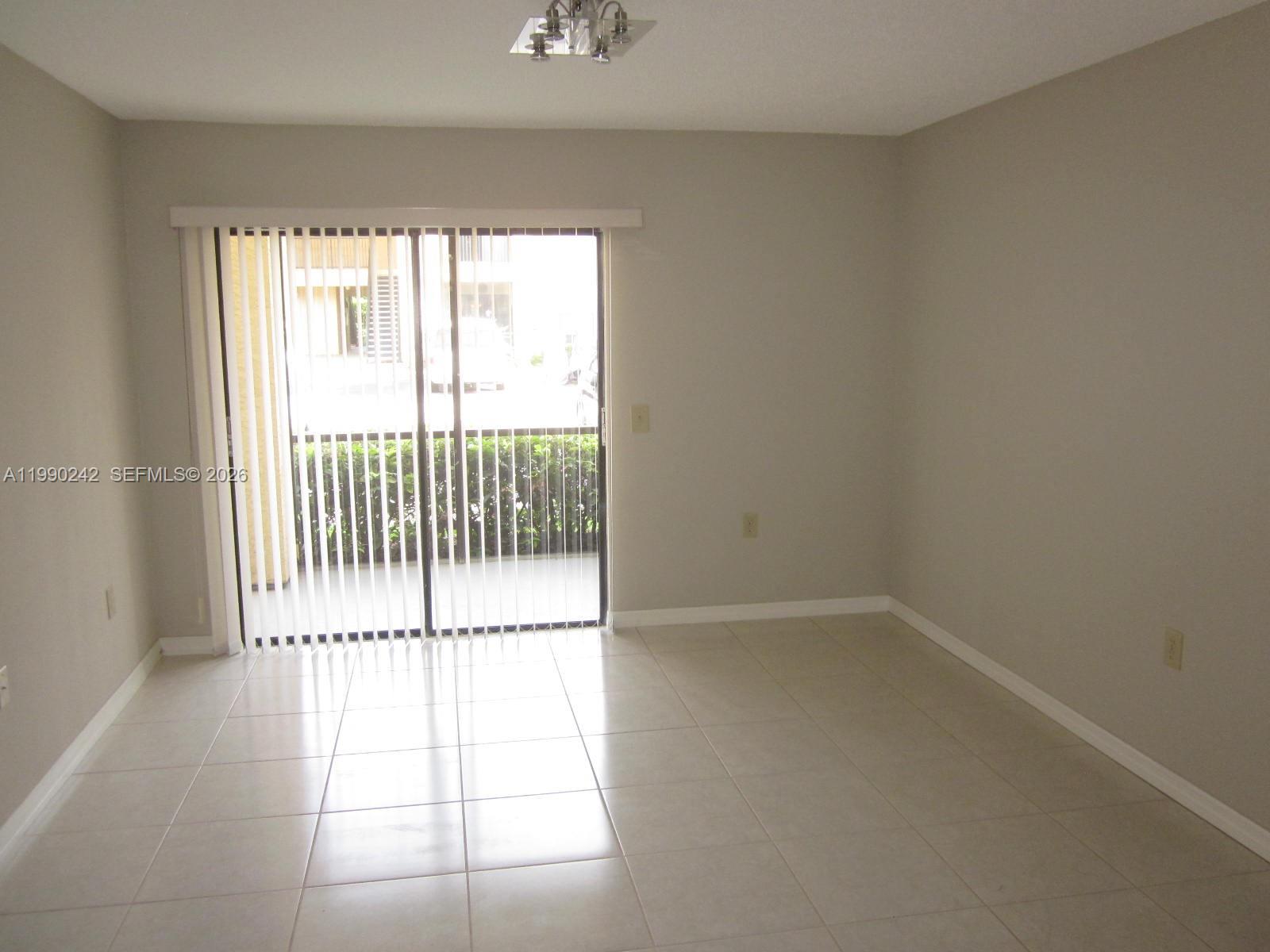 15051 Sw 103 Lane 4103 Property Photo 2