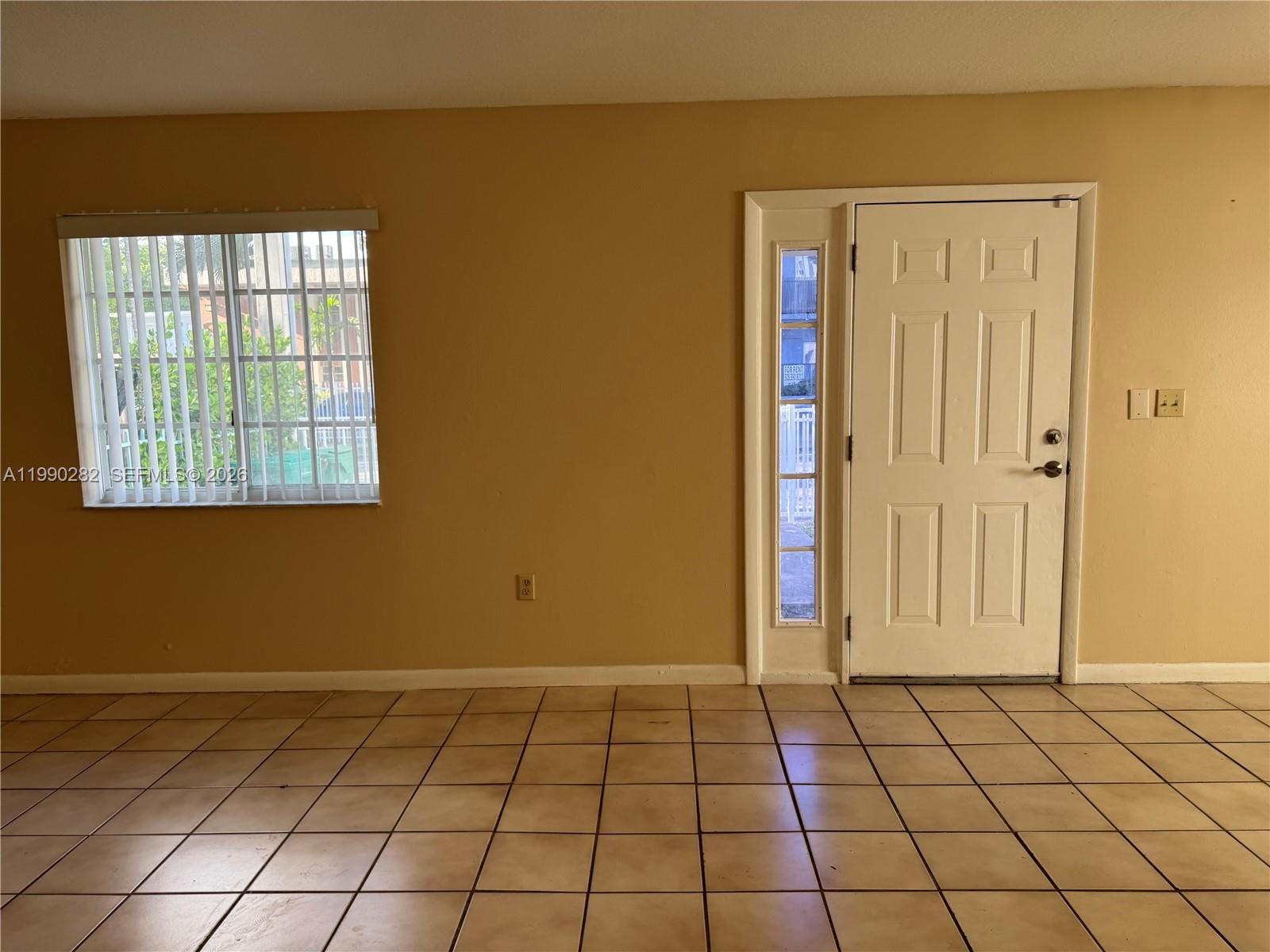 1126 Nw 3rd Street Property Photo 4