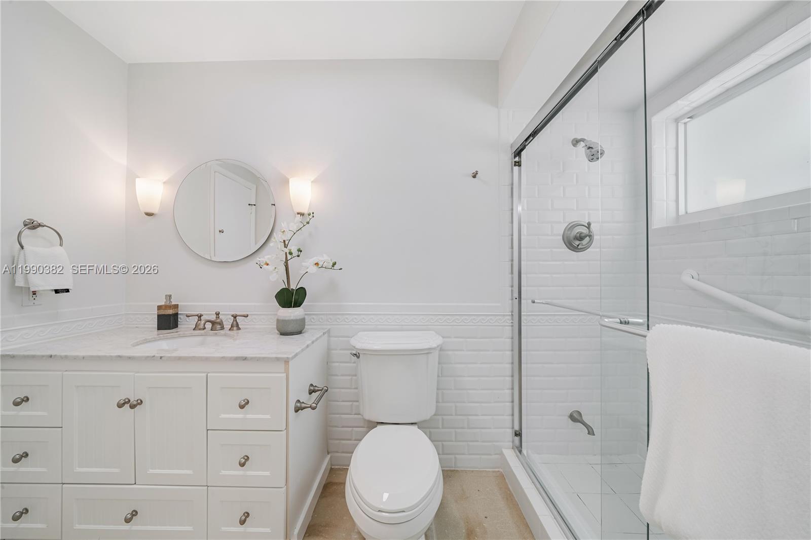 640 S Mashta Drive Property Photo 22