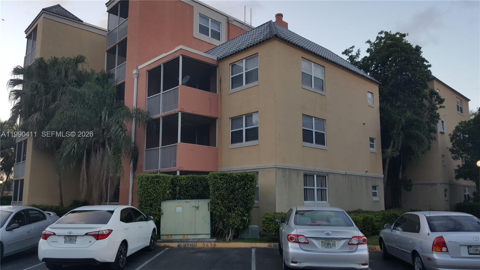A11990411 Property Photo 1