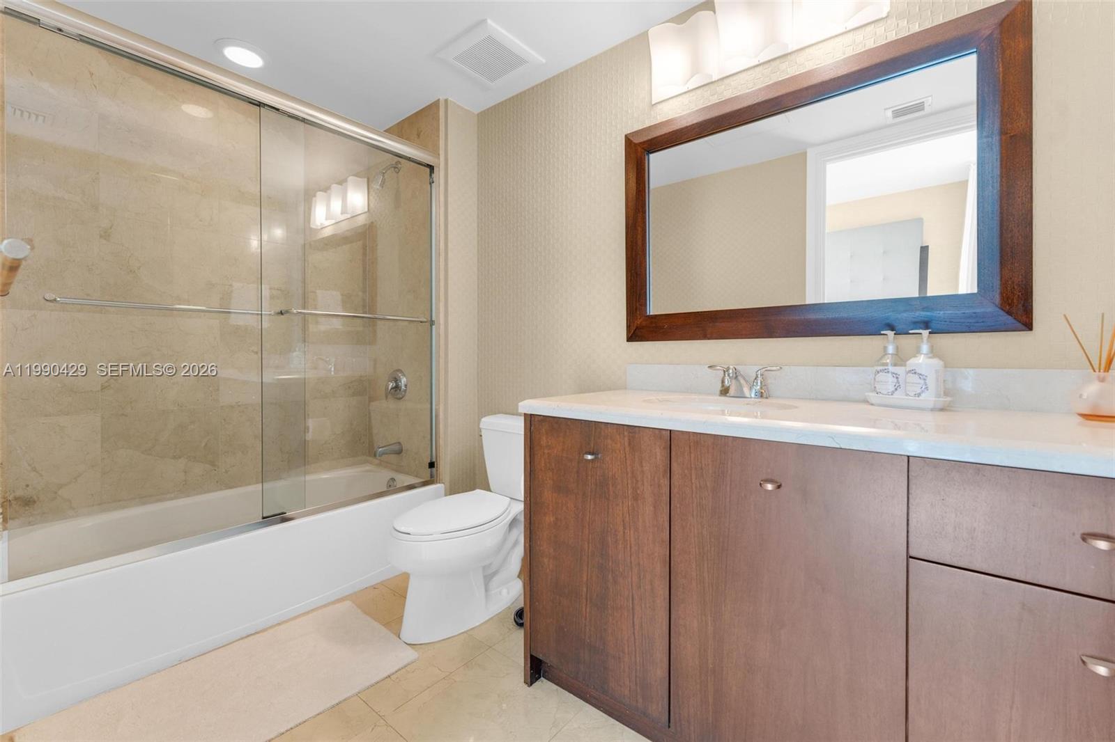 19400 Turnberry Way 2011 Property Photo 42