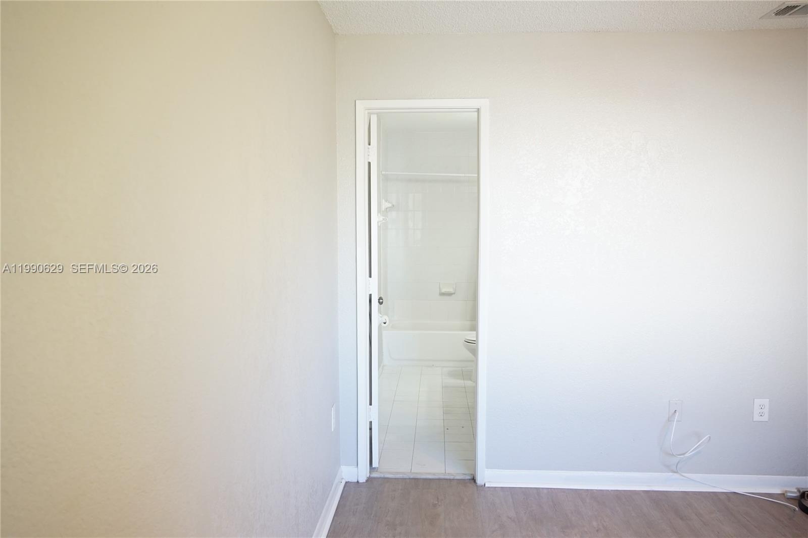 331 Nw 82nd Avenue 1303 Property Photo 7