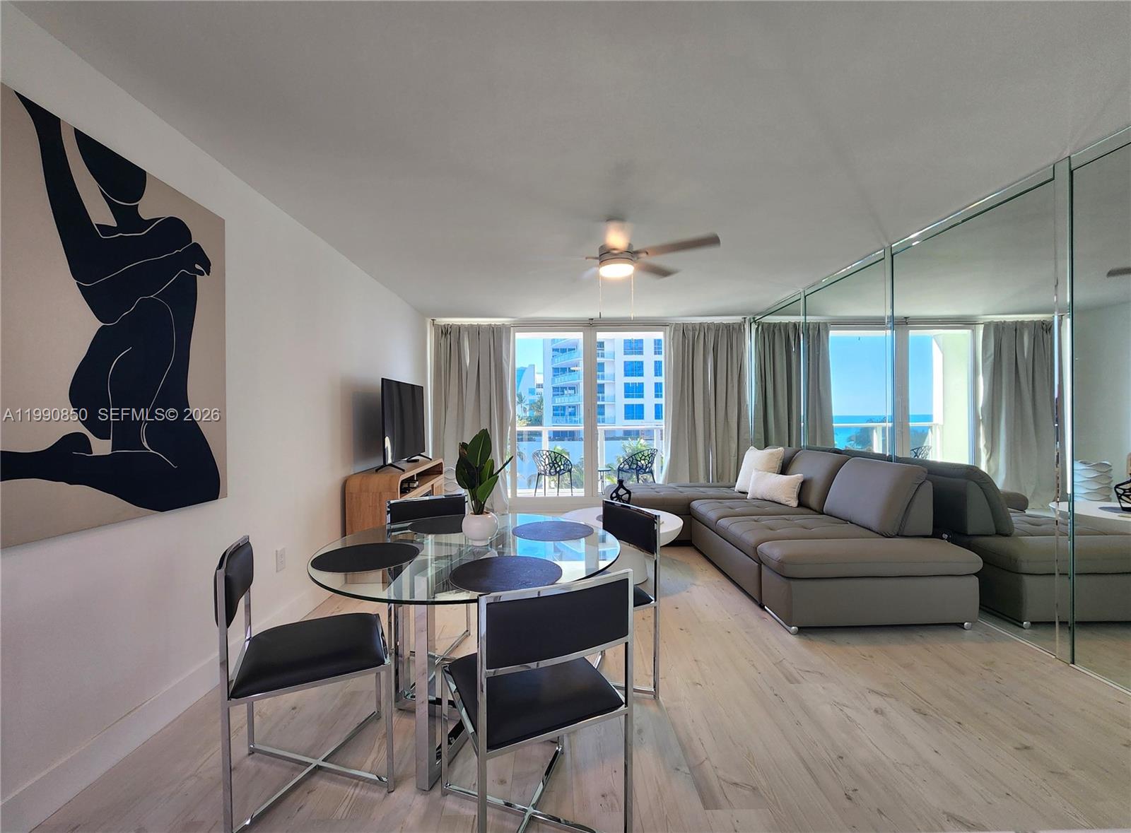 3505 S Ocean Drive 515 Property Photo 3