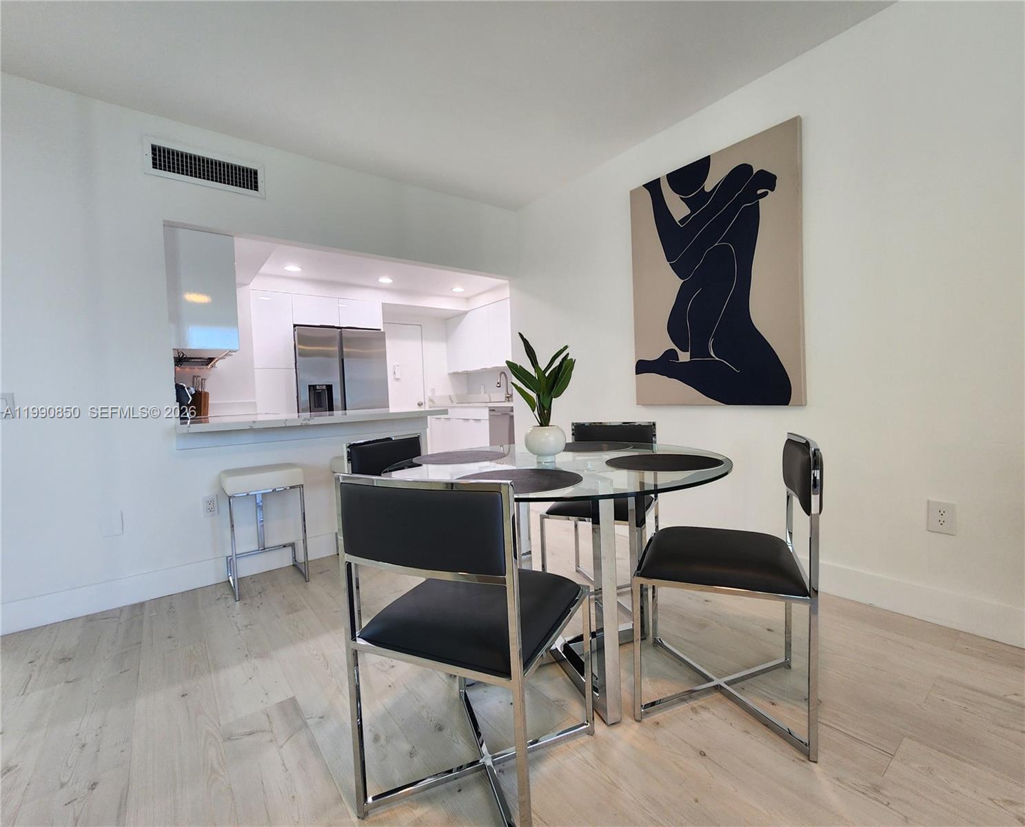 3505 S Ocean Drive 515 Property Photo 4