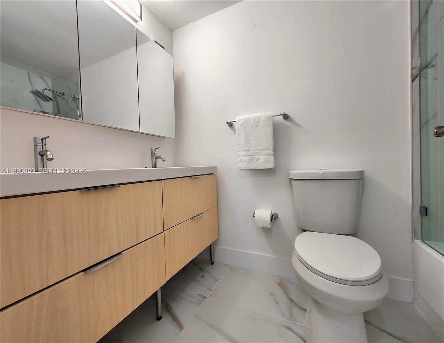 3505 S Ocean Drive 515 Property Photo 17