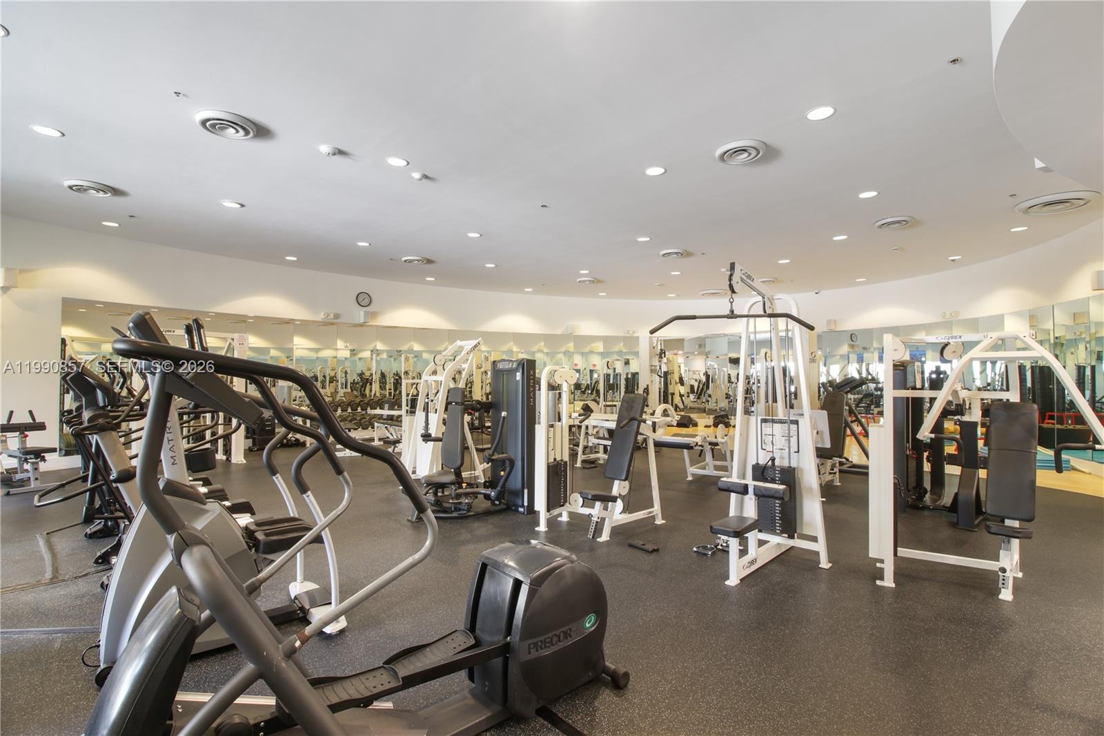 5600 Collins Avenue 14k Property Photo 44