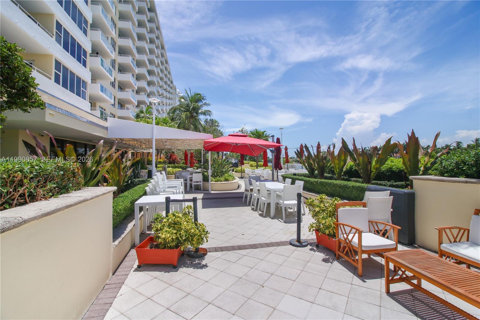 5600 Collins Avenue 14k Property Photo 46