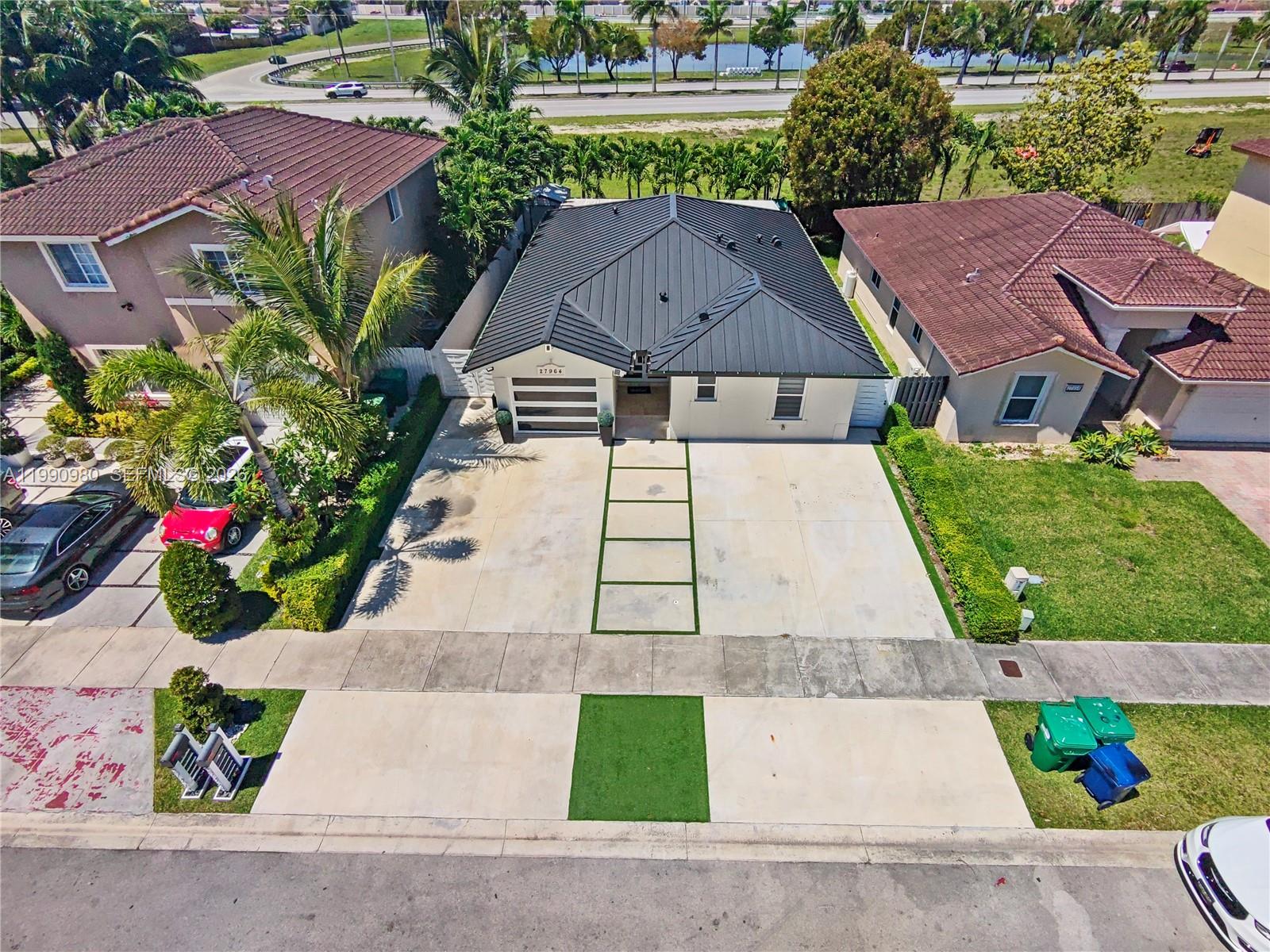 27964 SW 136th Place