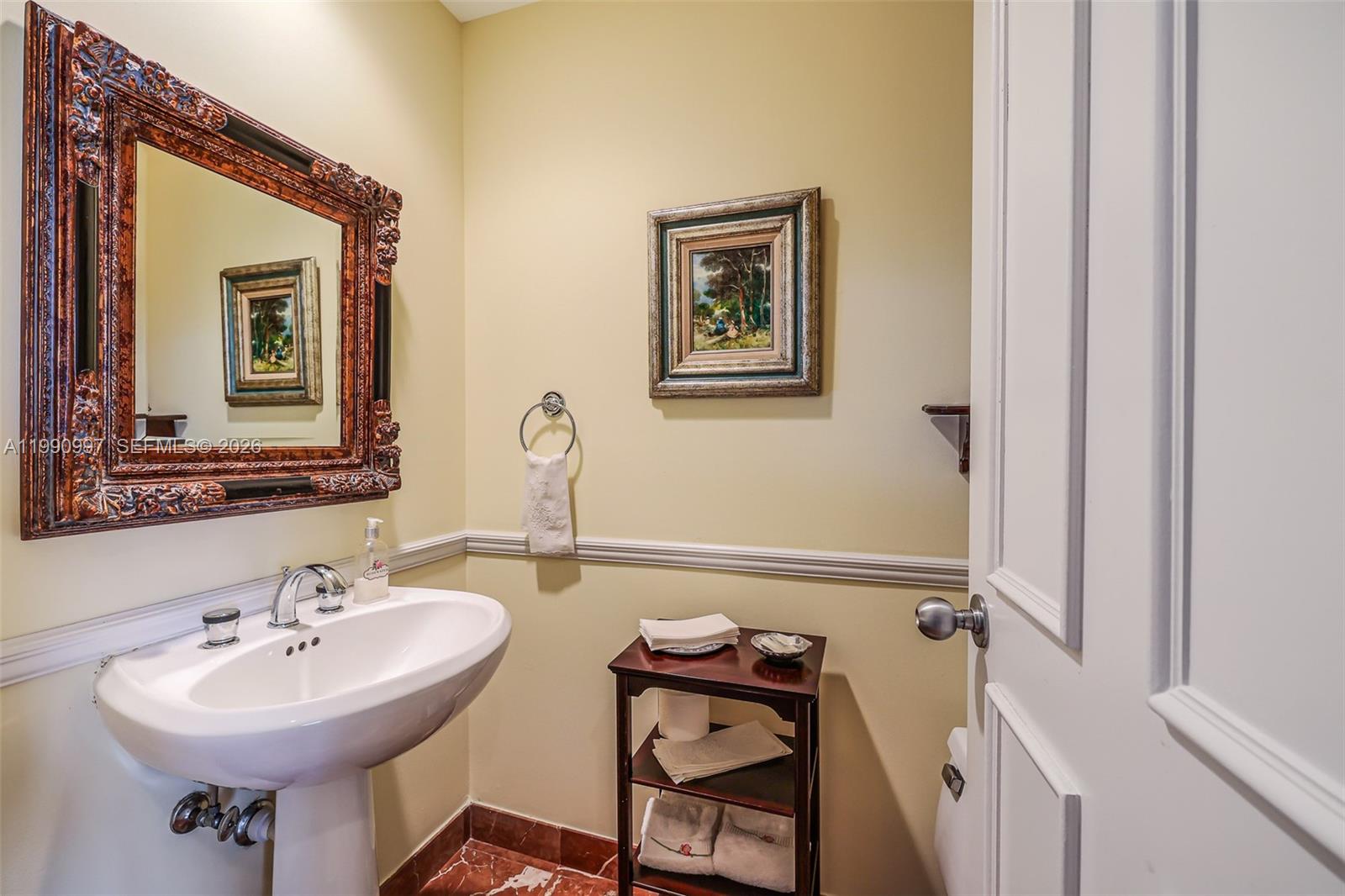 888 Brickell Key Drive 807 Property Photo 24