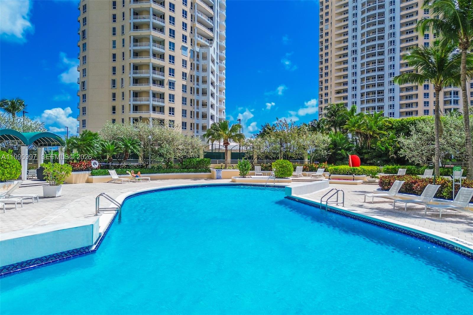 888 Brickell Key Drive 807 Property Photo 60