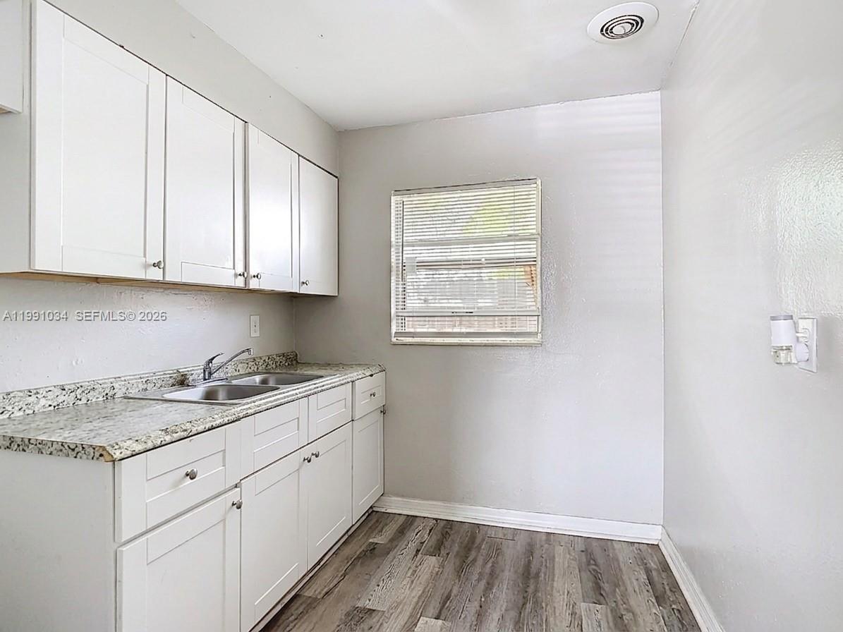627 Washington Avenue Property Photo 13