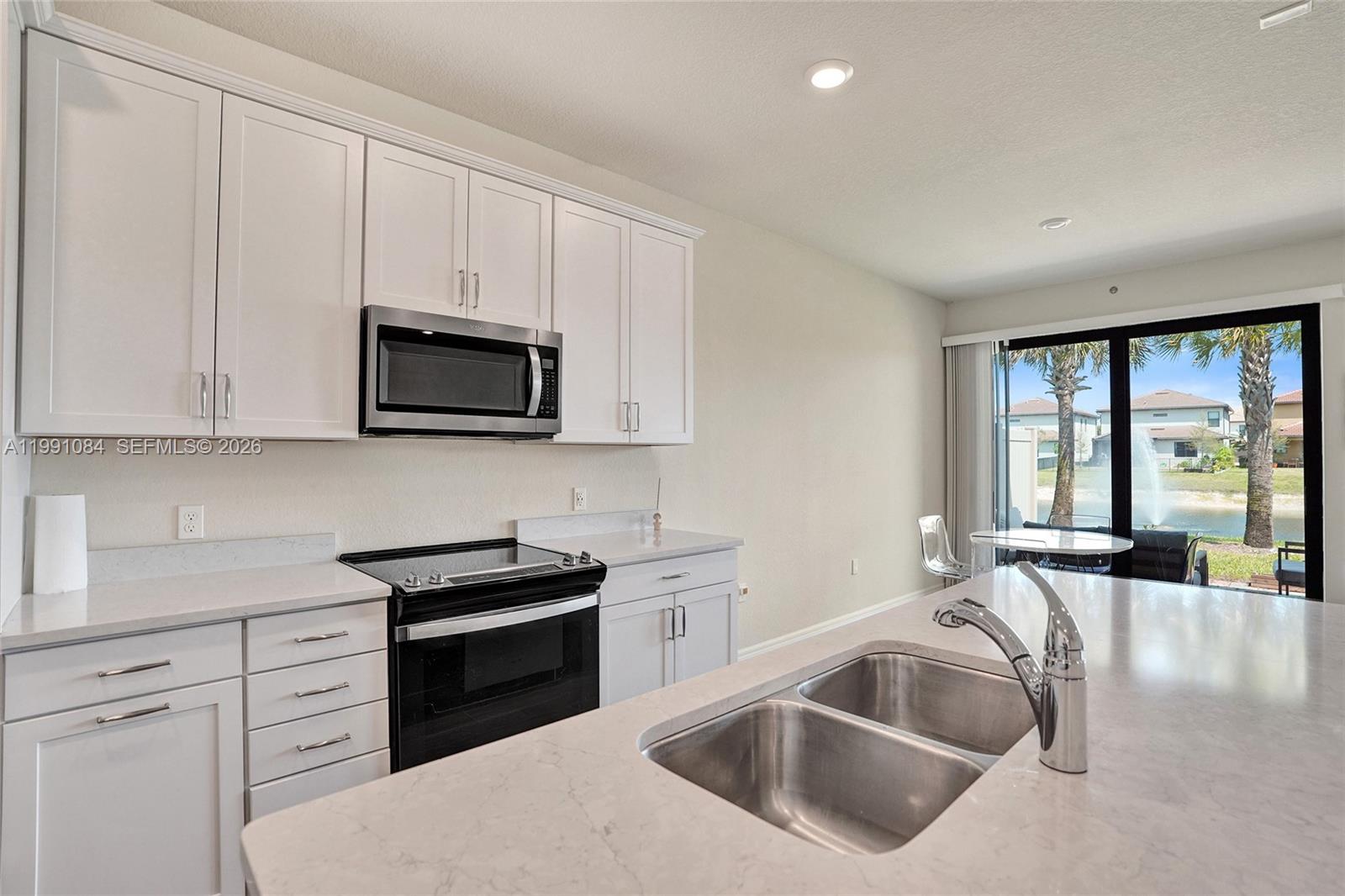 4814 Jumping Way Property Photo 7
