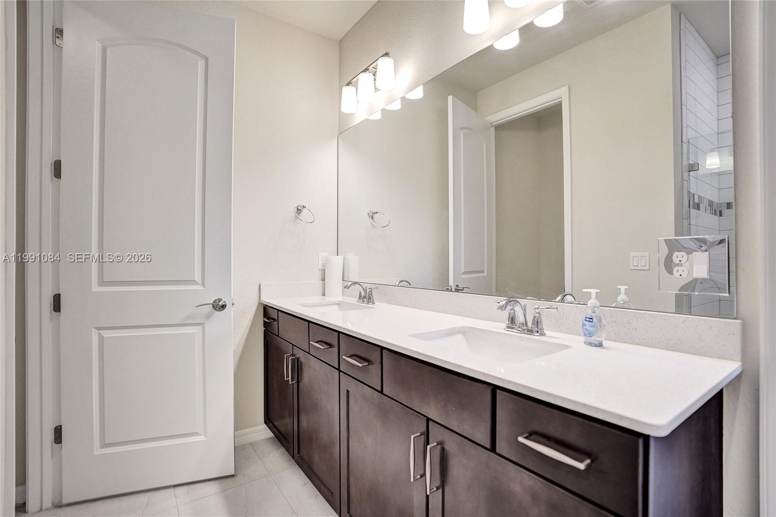 4814 Jumping Way Property Photo 16