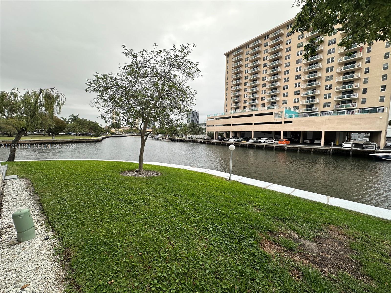 450 Paradise Isle Boulevard 102 Property Photo 10