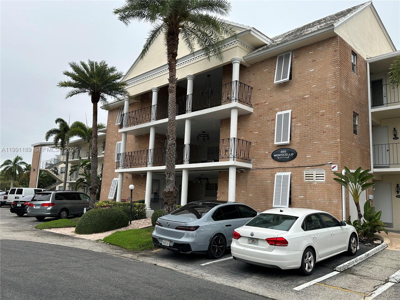 450 Paradise Isle Boulevard 102 Property Photo 20