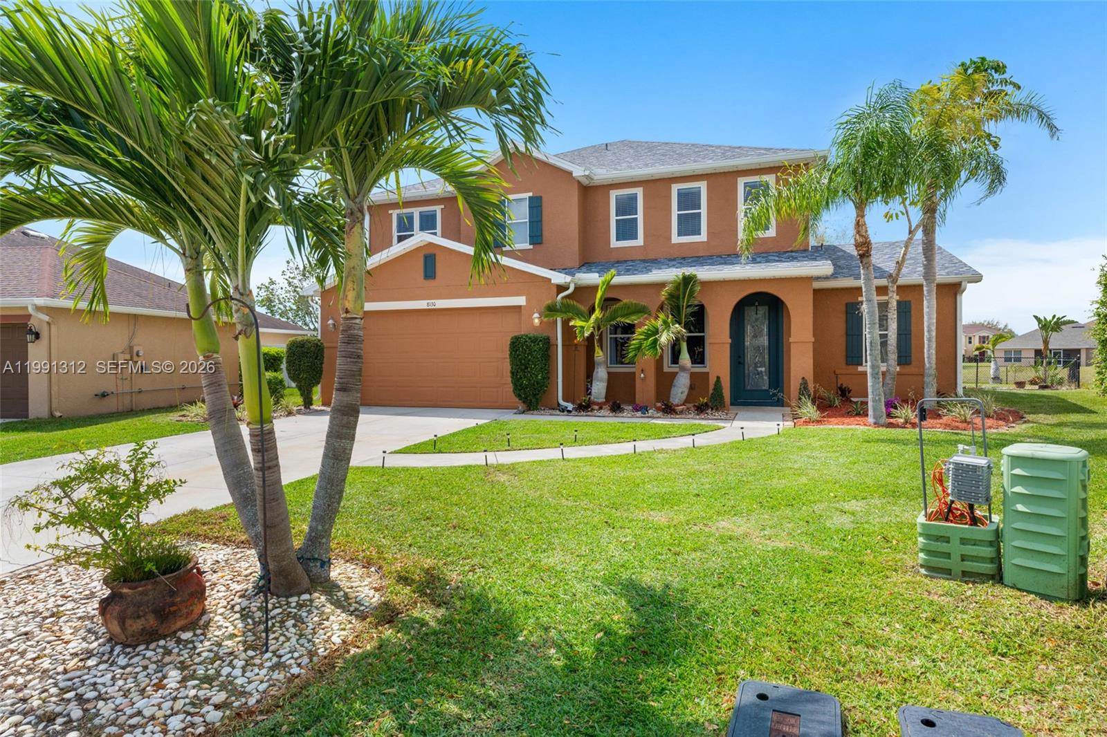 8130 Blue Daze Court Property Photo 2