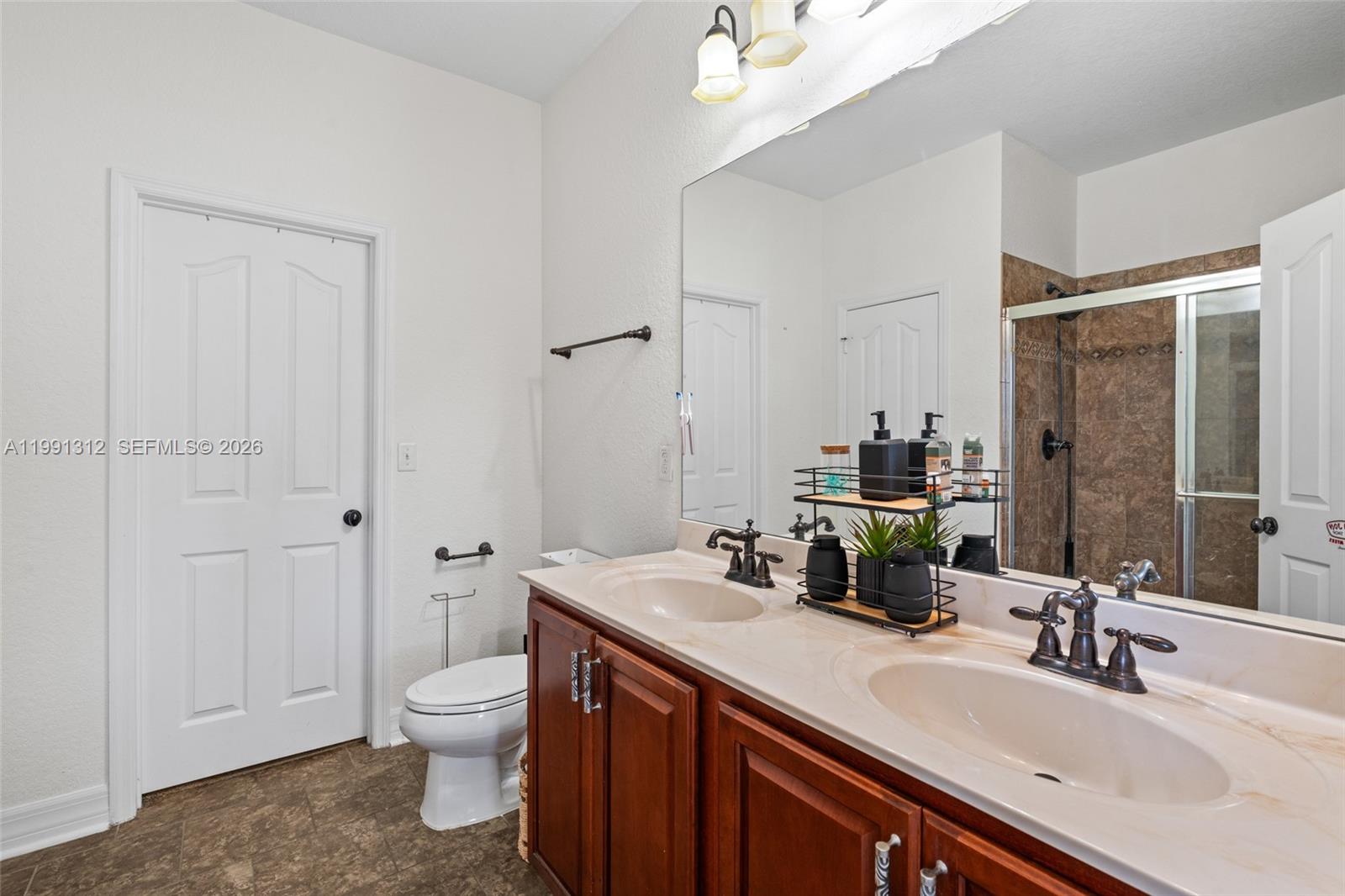 8130 Blue Daze Court Property Photo 26