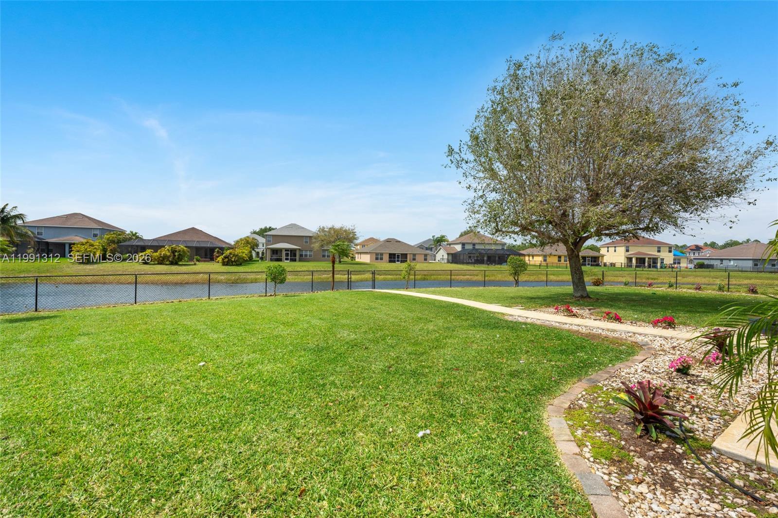 8130 Blue Daze Court Property Photo 39