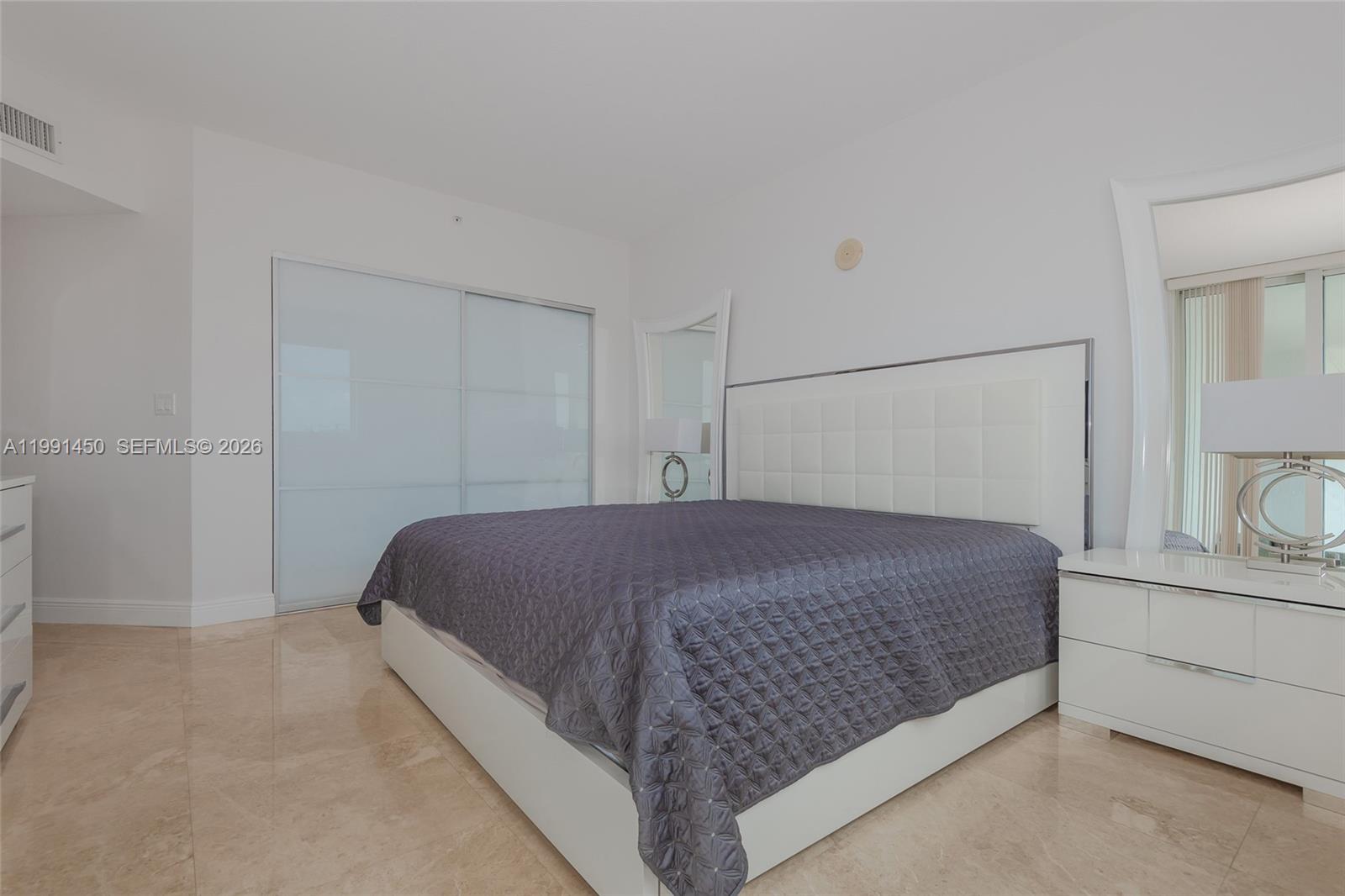1755 E Hallandale Beach Boulevard 1407e Property Photo 20