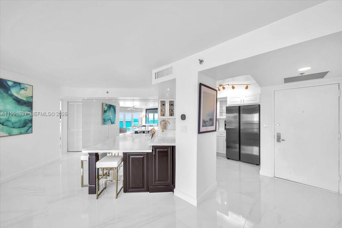 6767 Collins Avenue 1110 Property Photo 14