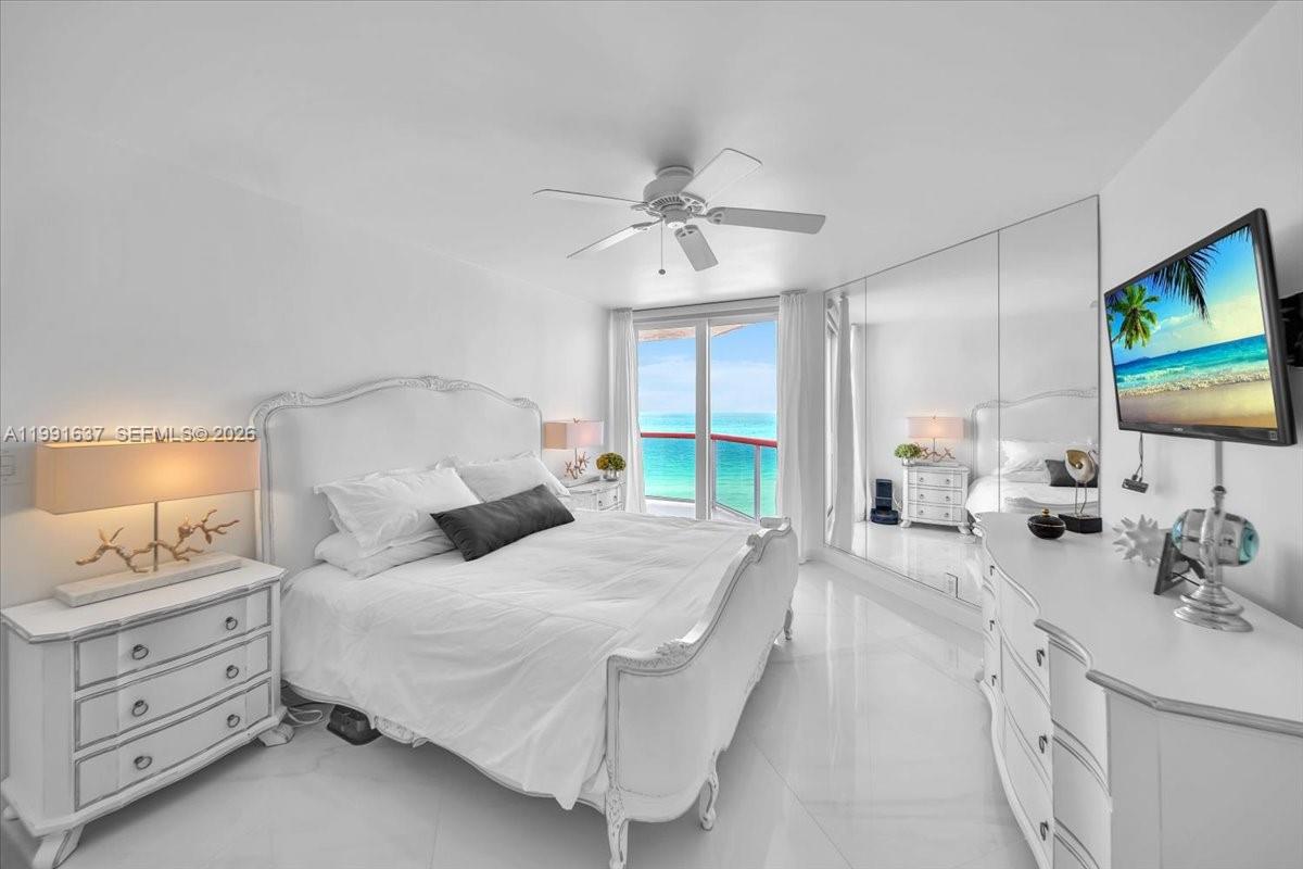 6767 Collins Avenue 1110 Property Photo 18