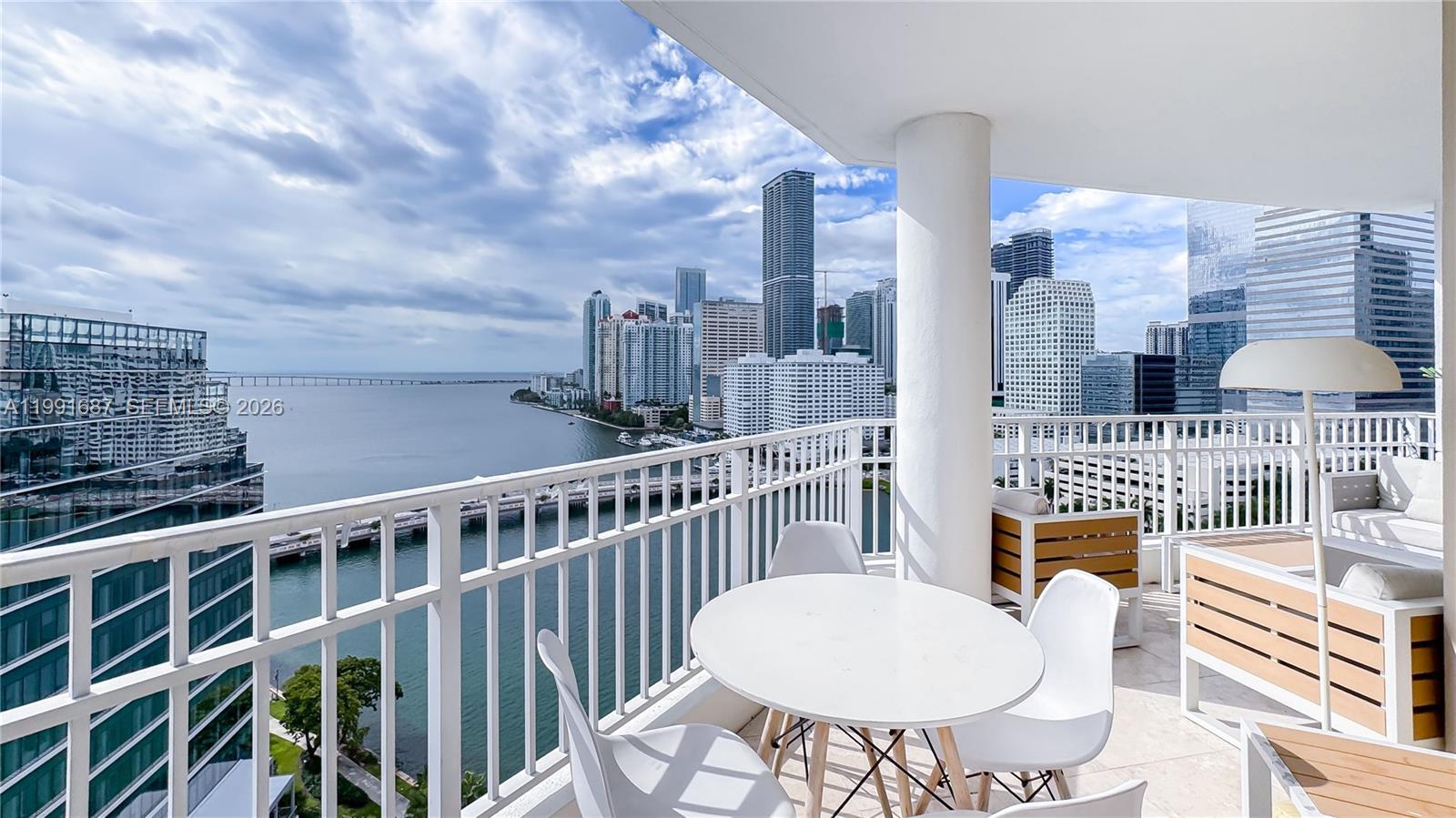 701 Brickell Key Boulevard 1912 Property Photo 2