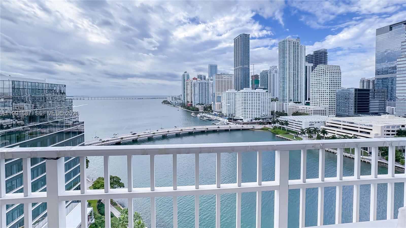 701 Brickell Key Boulevard 1912 Property Photo 6