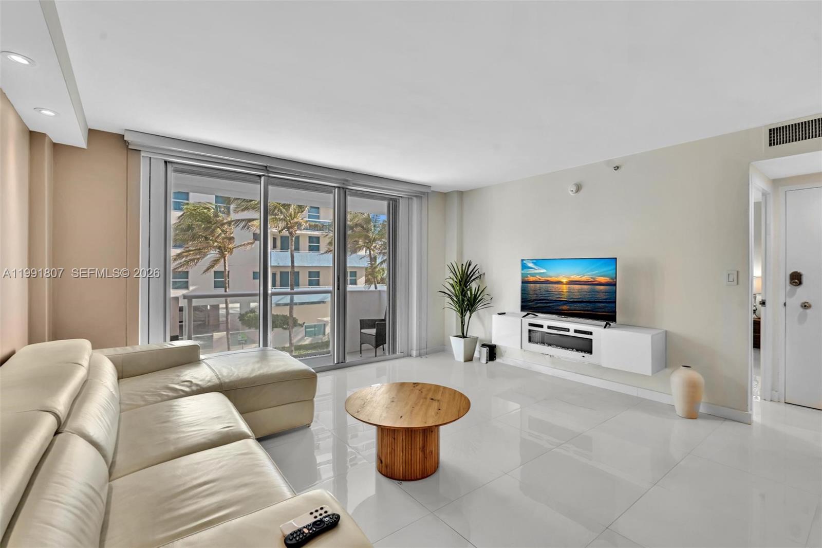 9195 Collins Avenue 303 Property Photo 8