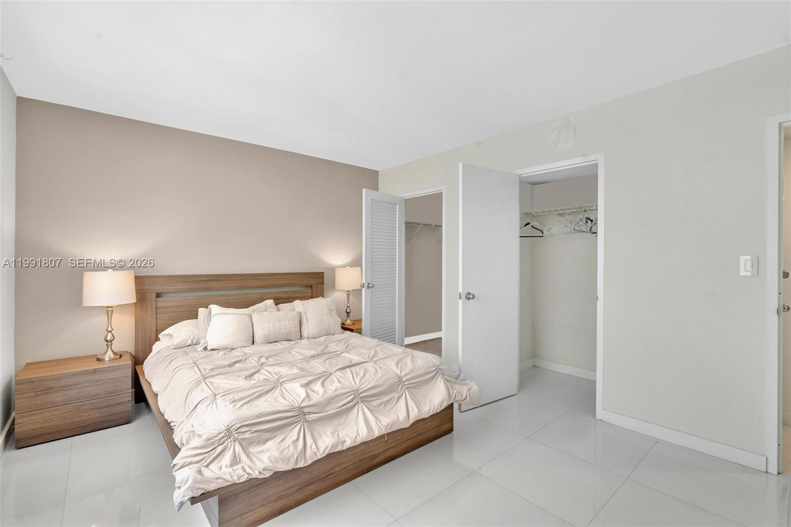 9195 Collins Avenue 303 Property Photo 14