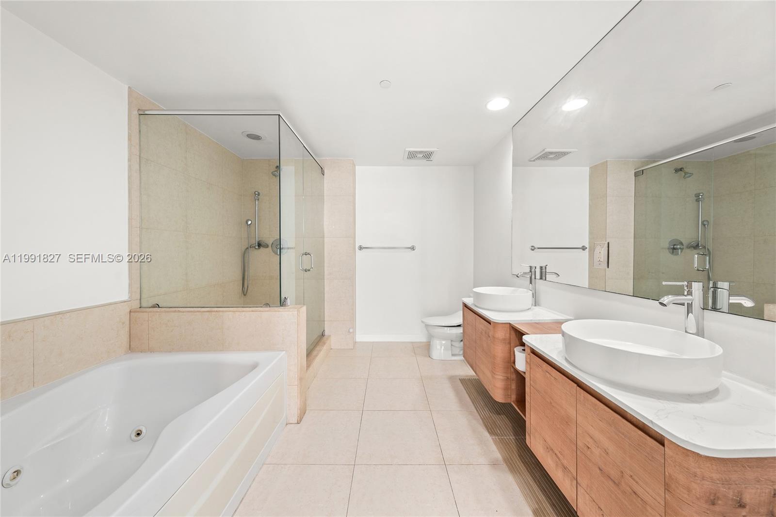 50 Biscayne Boulevard 4111 Property Photo 14