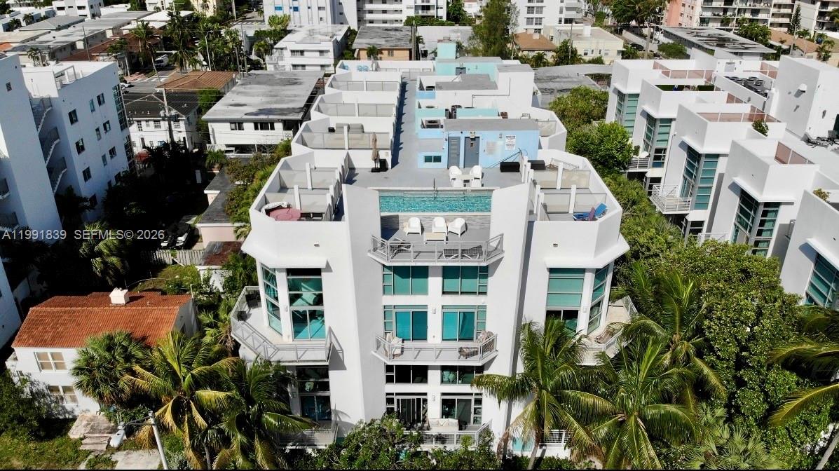 7728 Collins Avenue 16