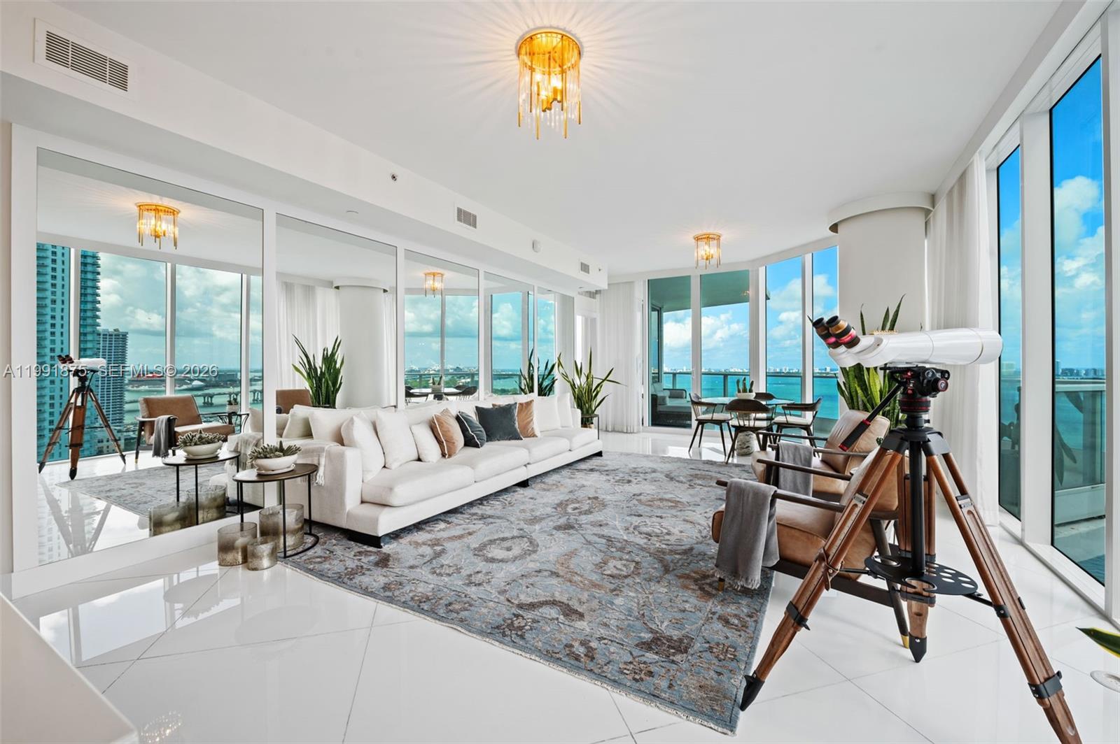 2020 N Bayshore Drive 2502 Property Photo 4