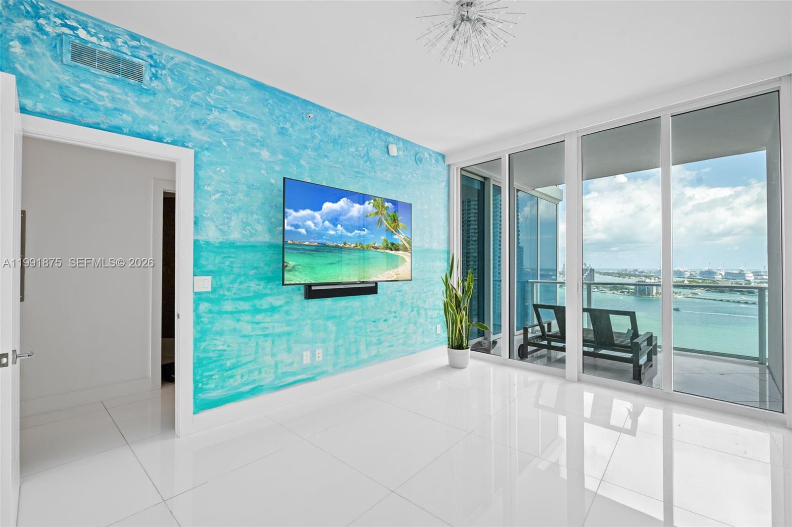 2020 N Bayshore Drive 2502 Property Photo 34