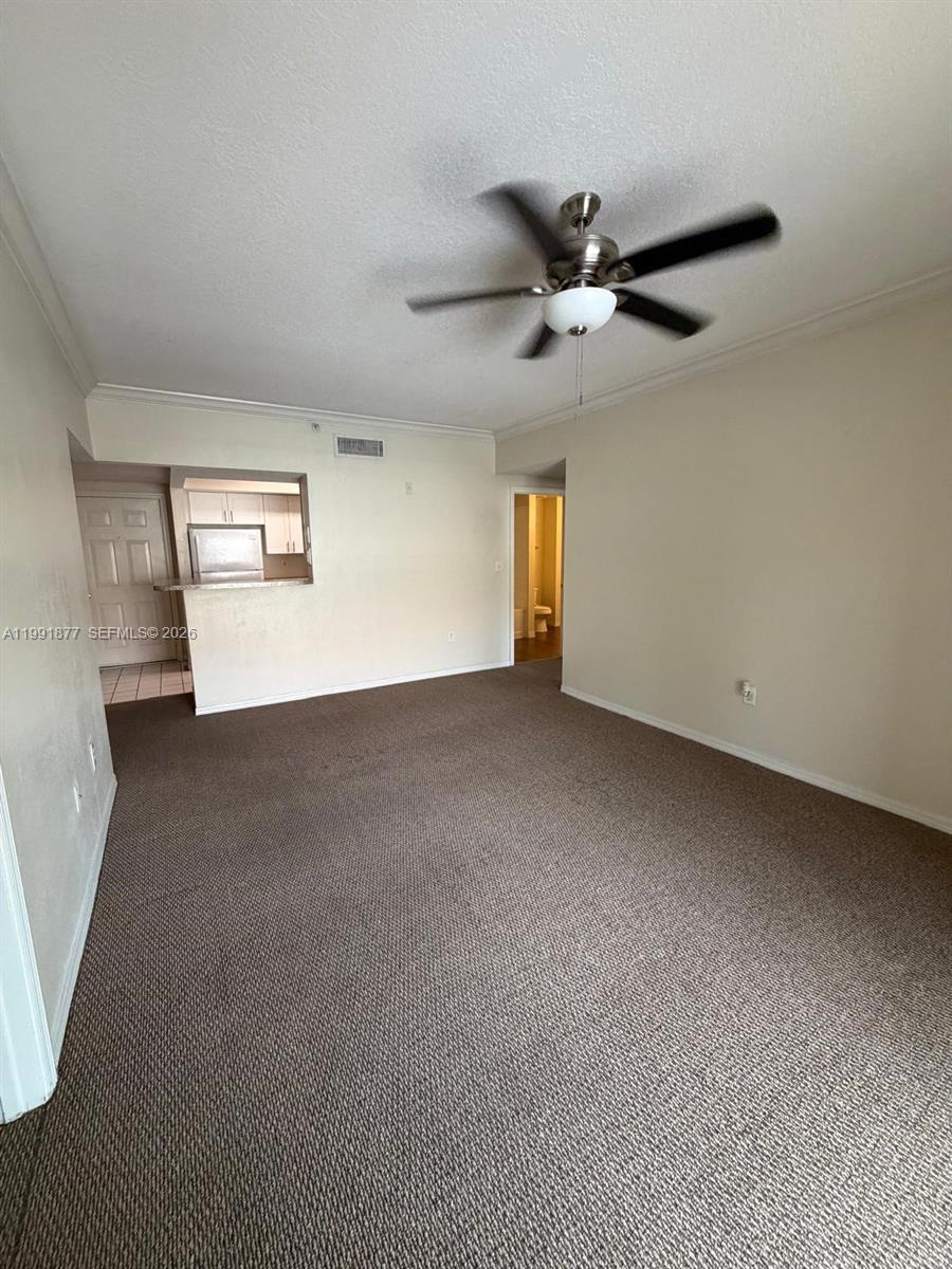 A11991877 Property Photo 17