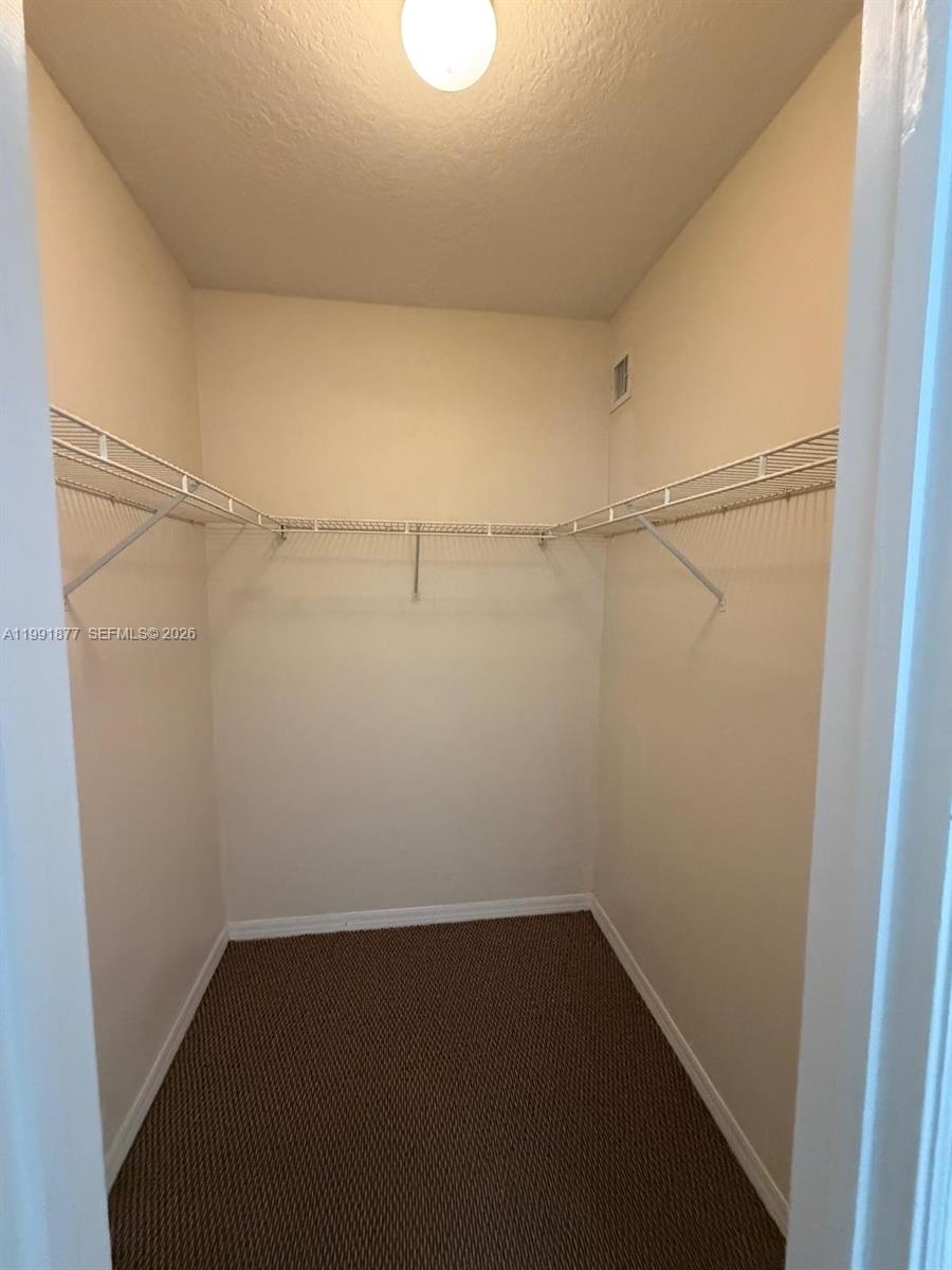 A11991877 Property Photo 20
