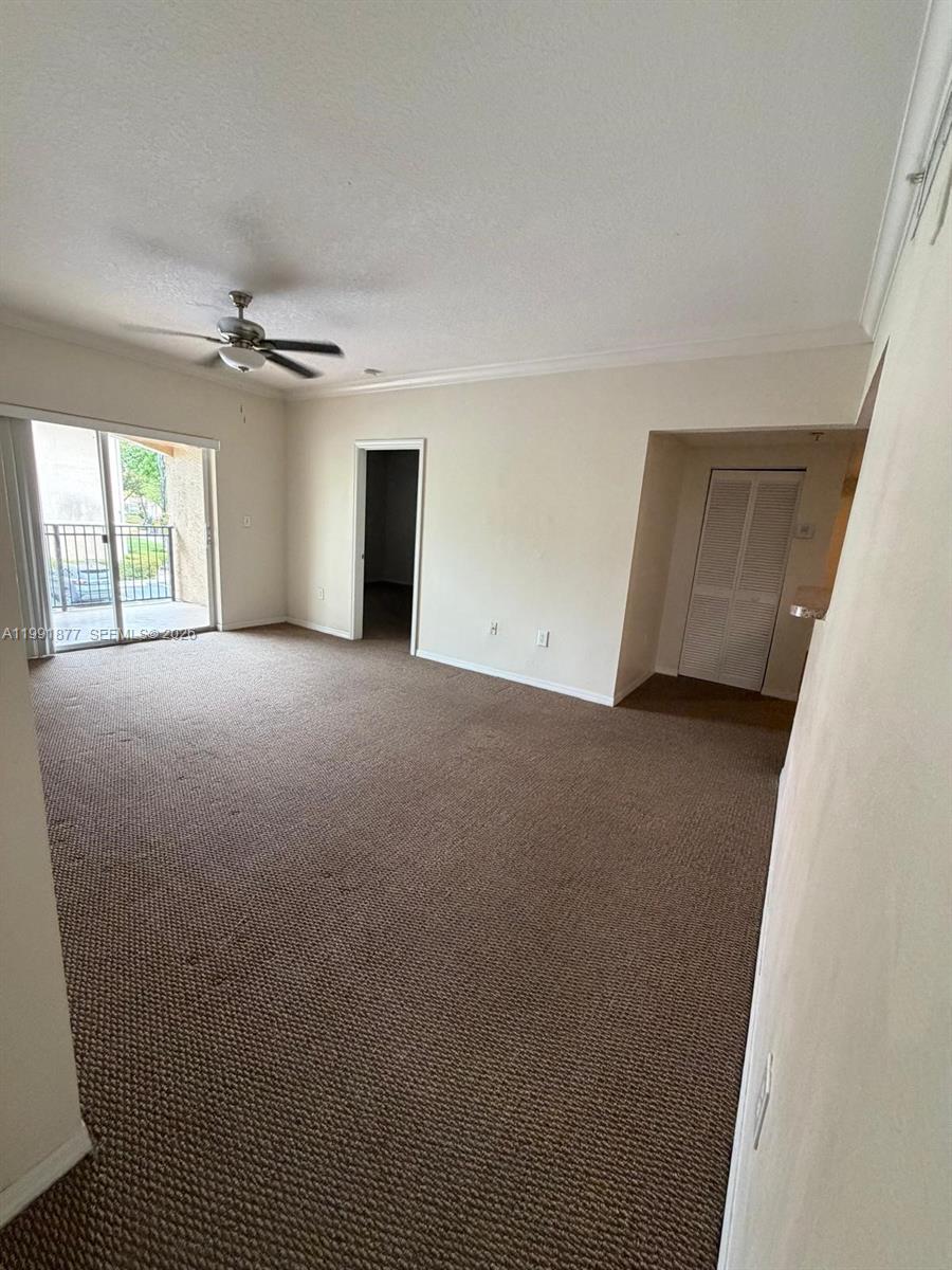 A11991877 Property Photo 39