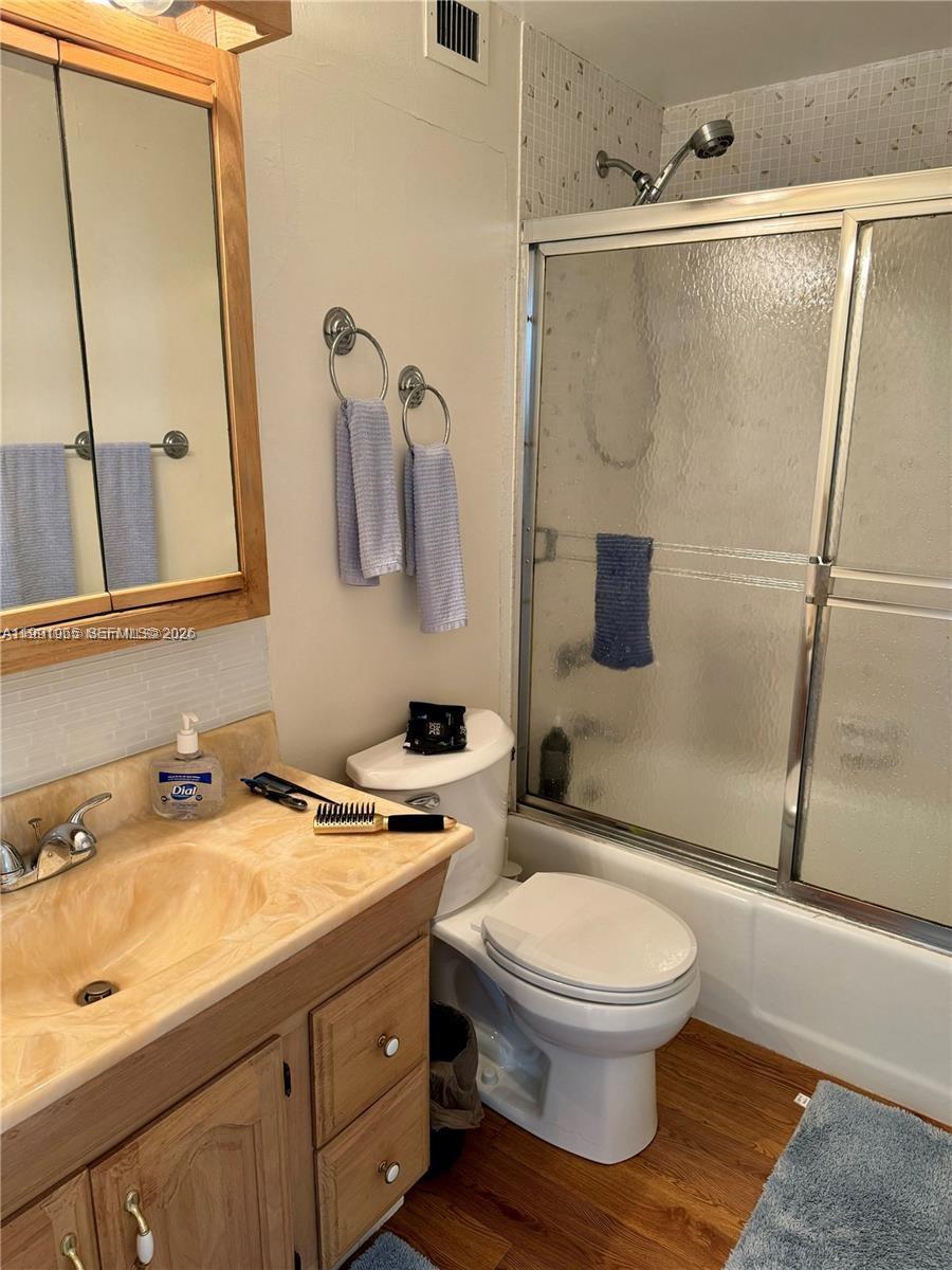 400 Kings Point Drive 609 Property Photo 21