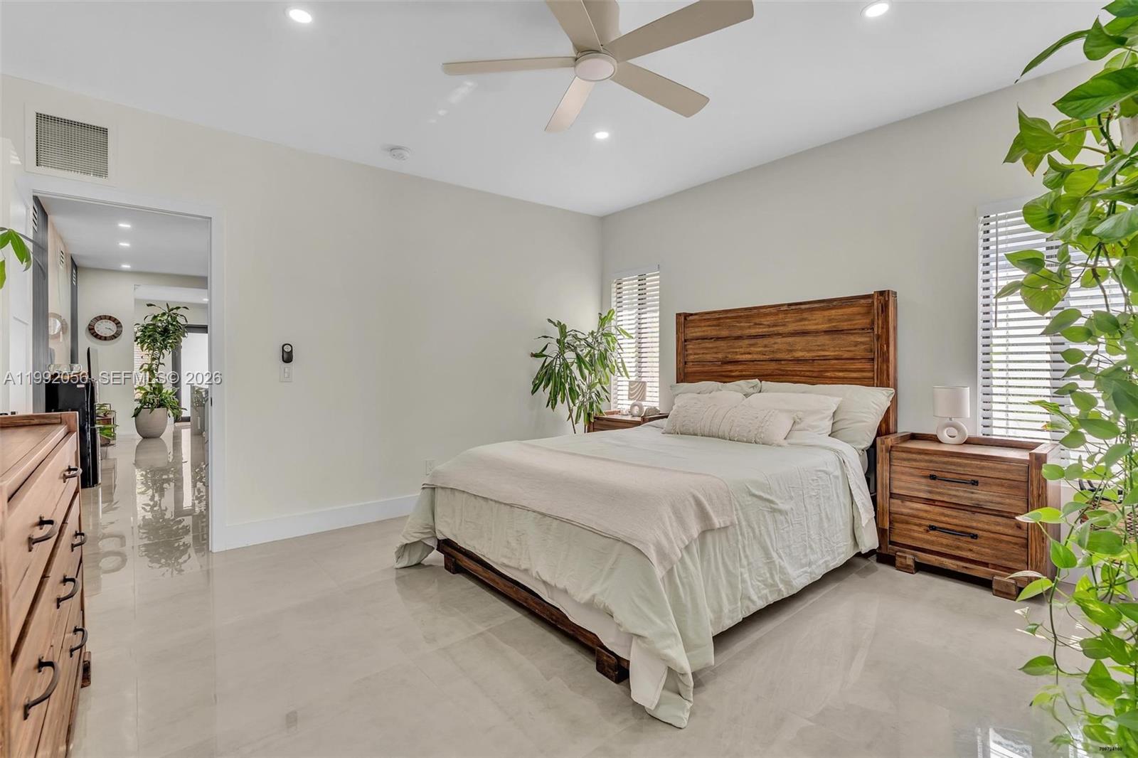 111 Nw 46th Street Property Photo 24