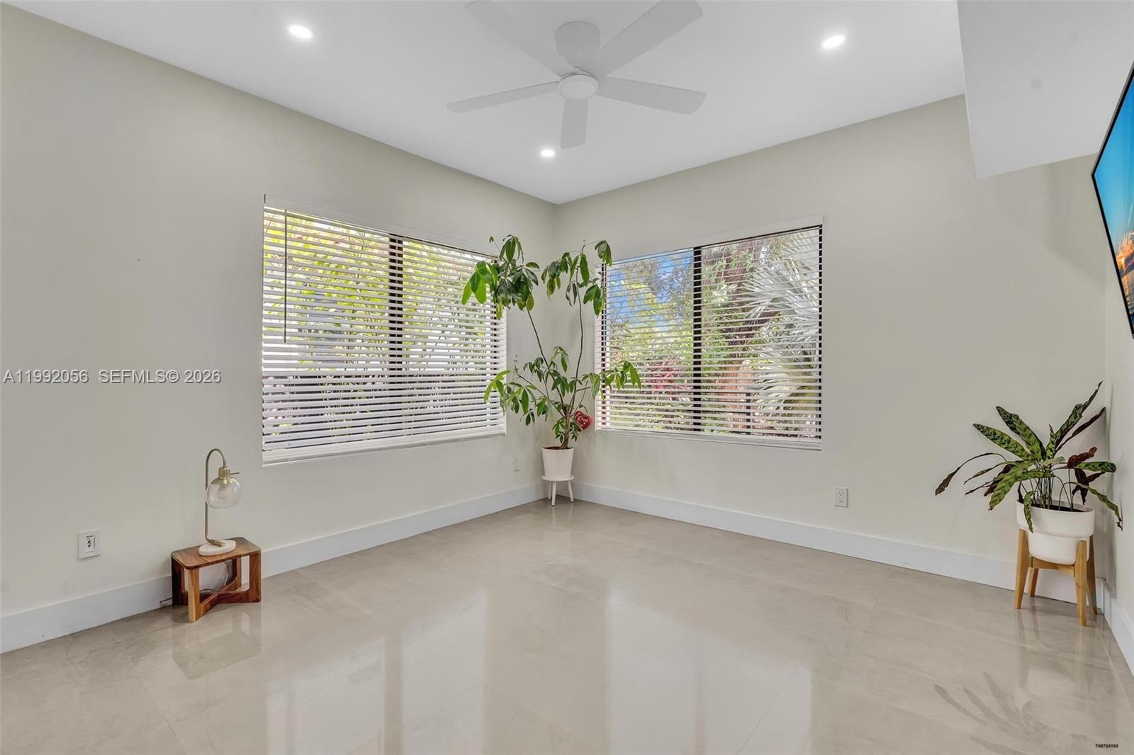 111 Nw 46th Street Property Photo 33