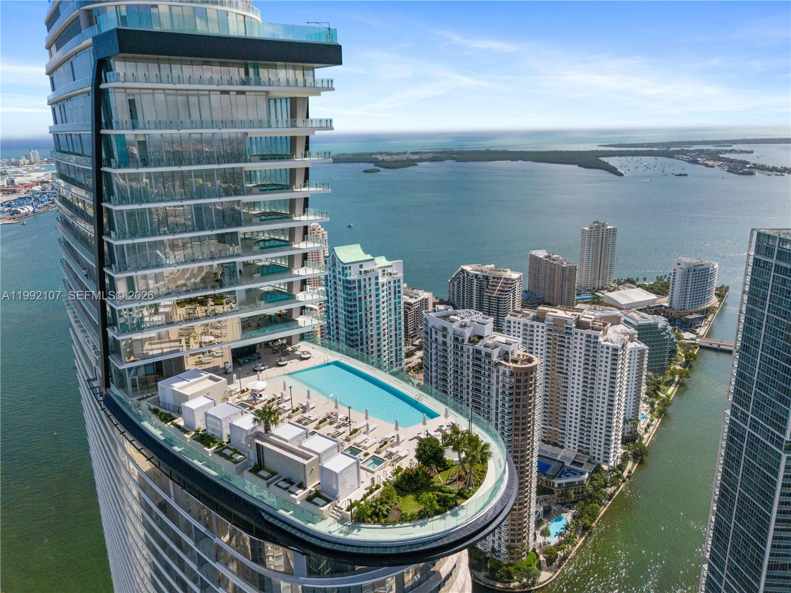 300 Biscayne Boulevard Way 2103c Property Photo 1