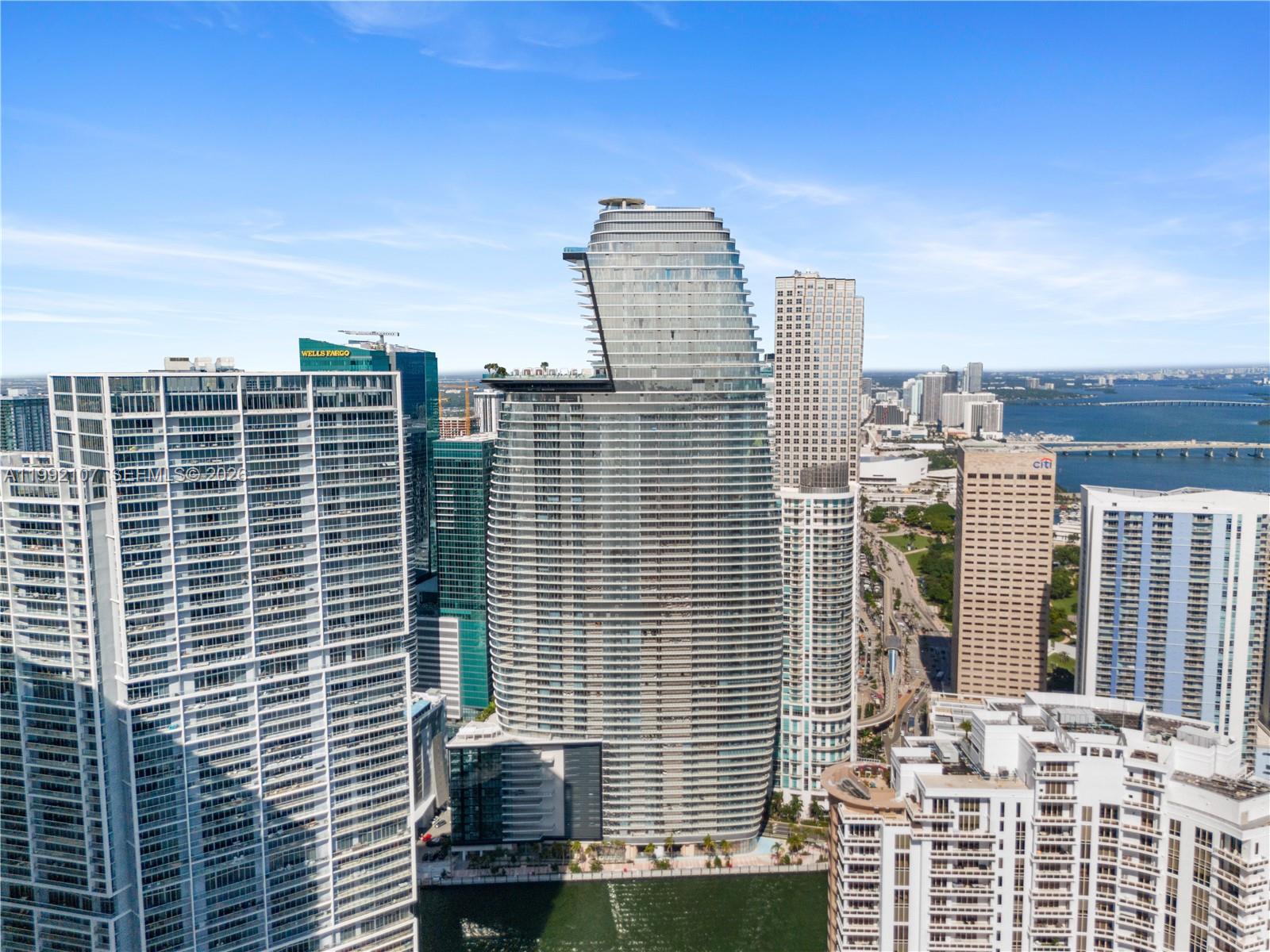300 Biscayne Boulevard Way 2103c Property Photo 3