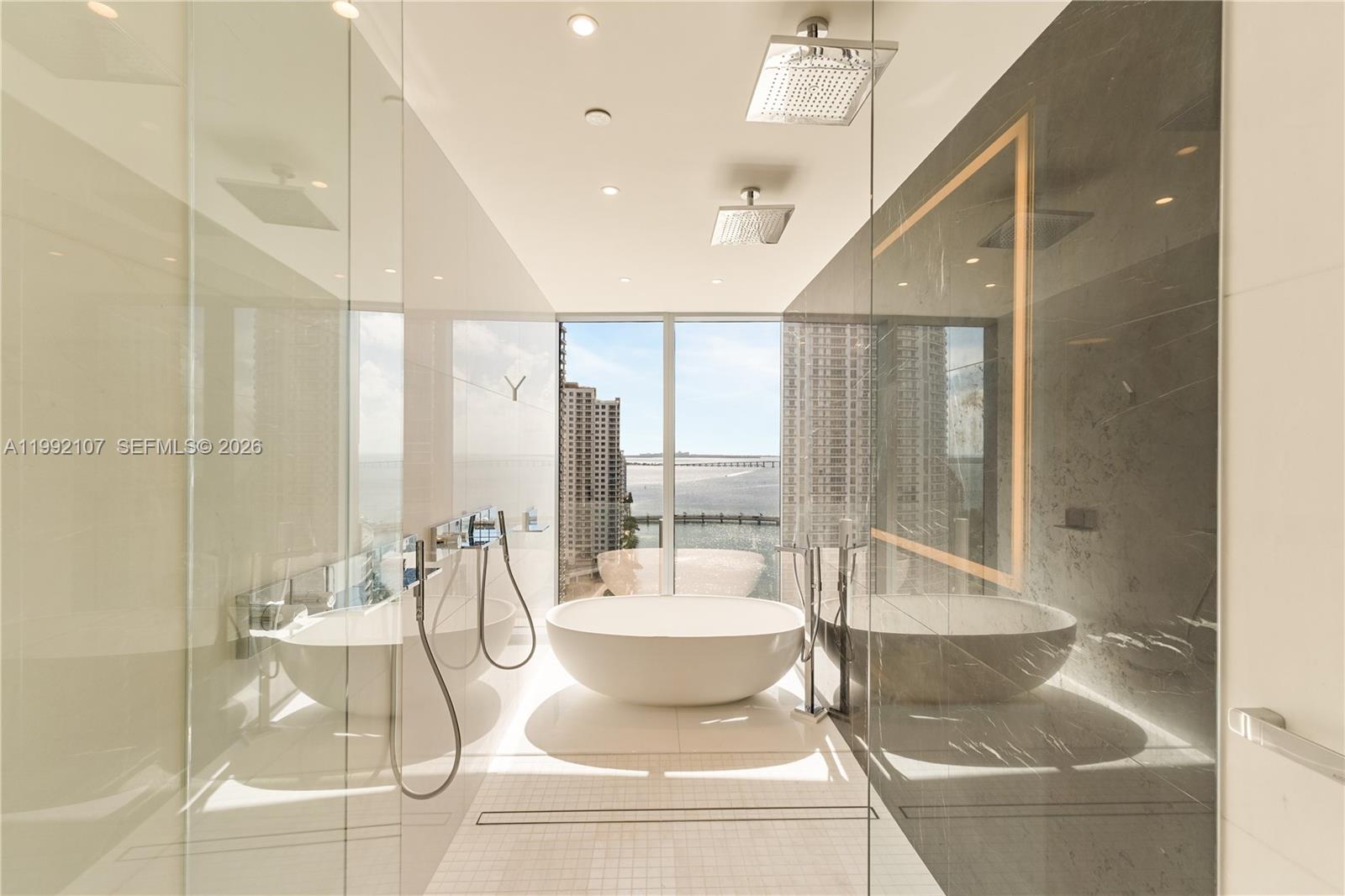 300 Biscayne Boulevard Way 2103c Property Photo 22